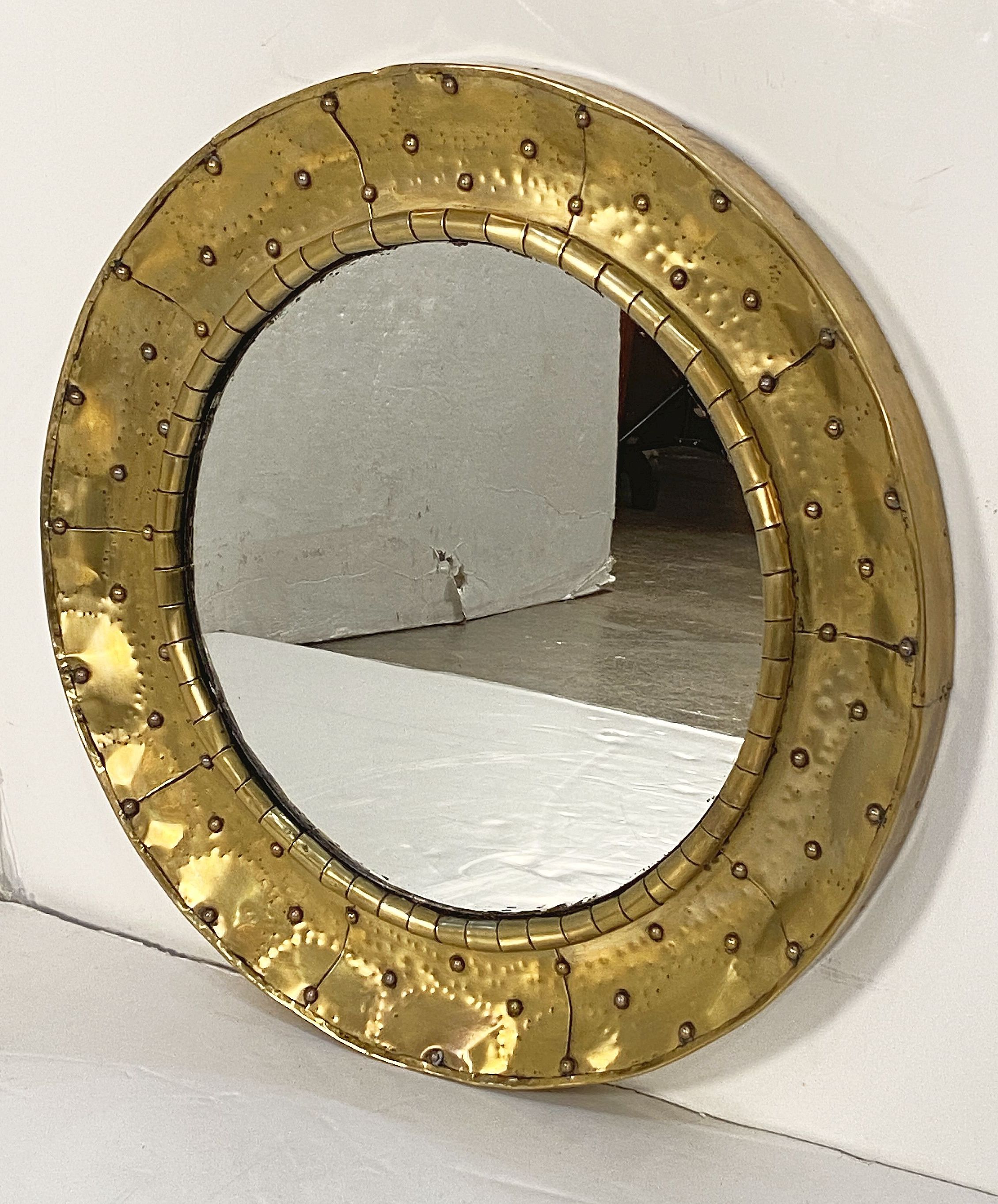 ff070-b_round_brass_mirror_11