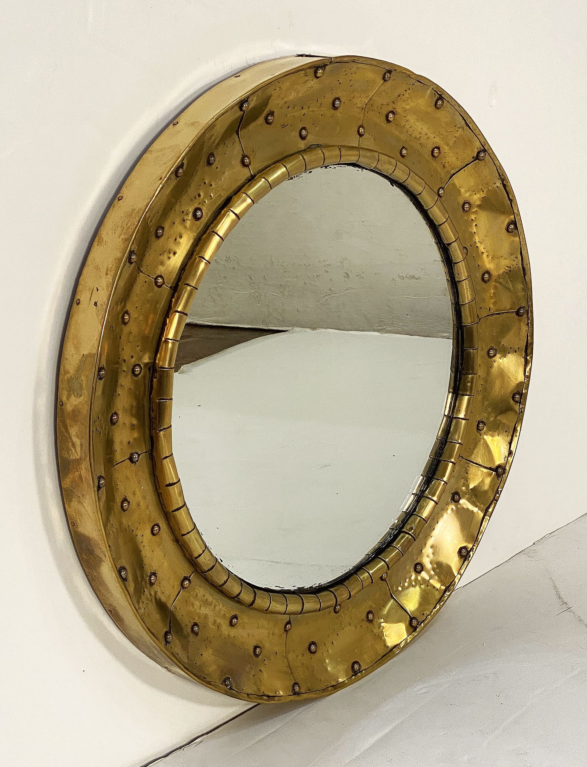 ff070-b_round_brass_mirror_13