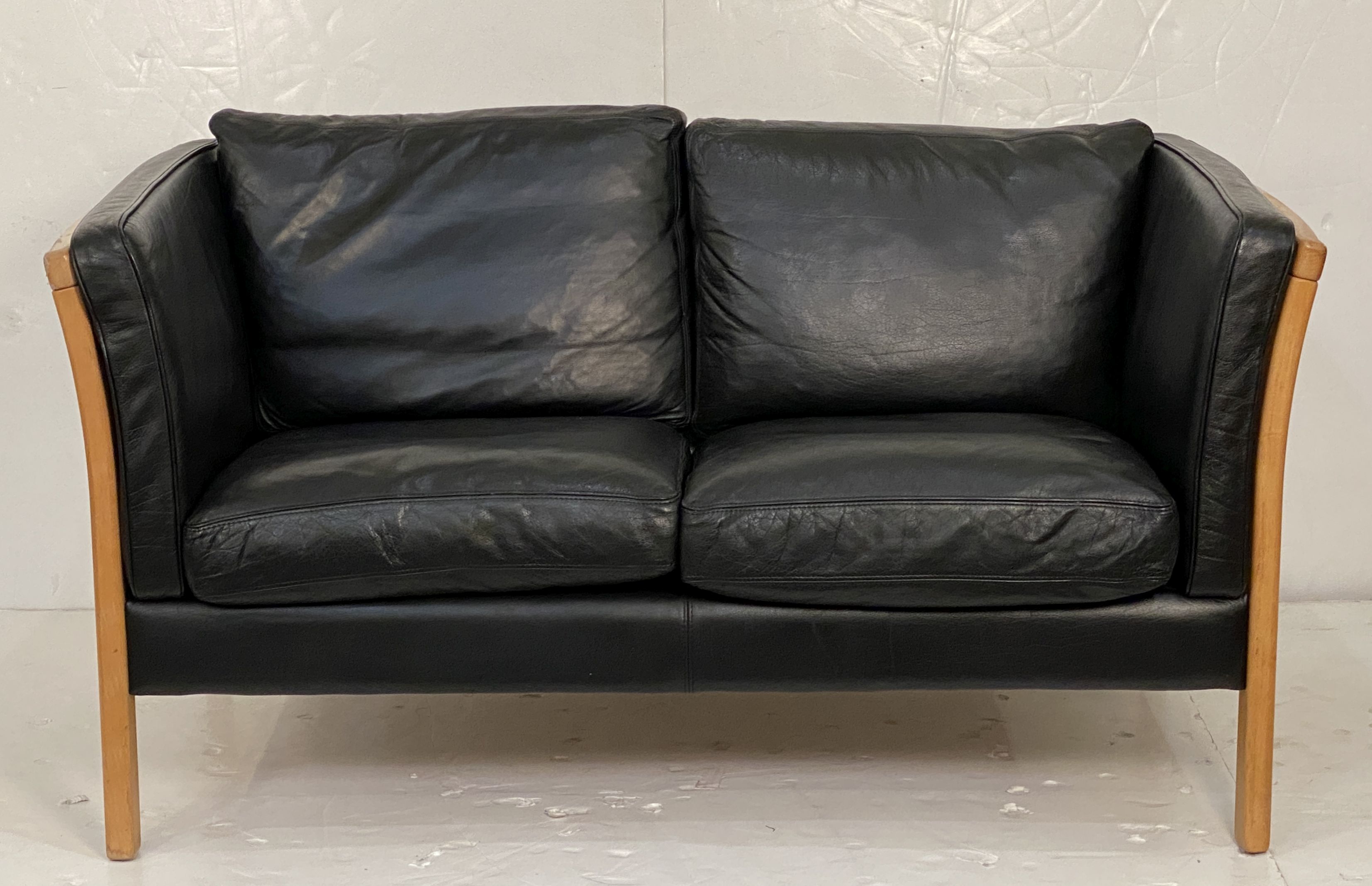 ff078_danish_black_leather_sofa_4