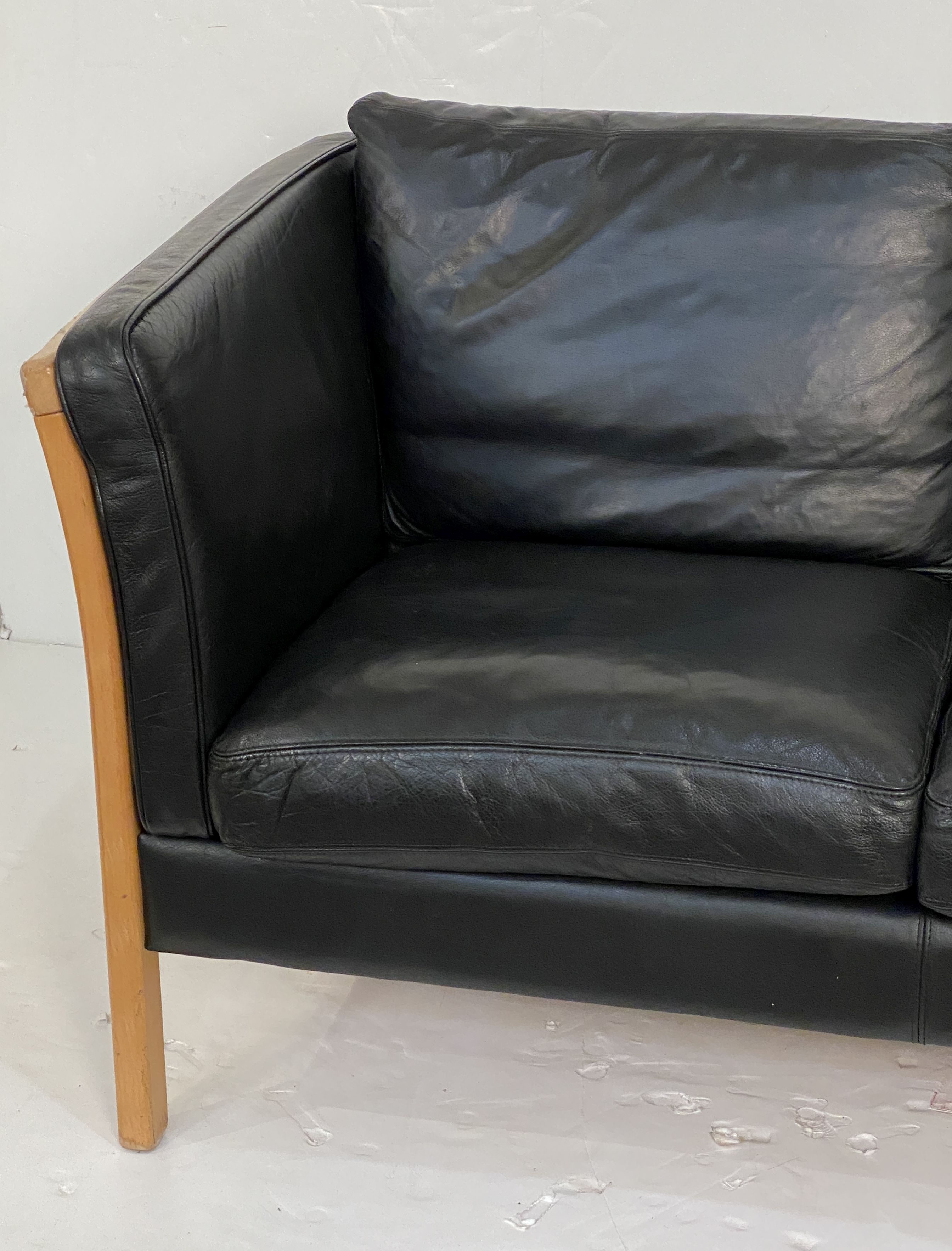 ff078_danish_black_leather_sofa_5