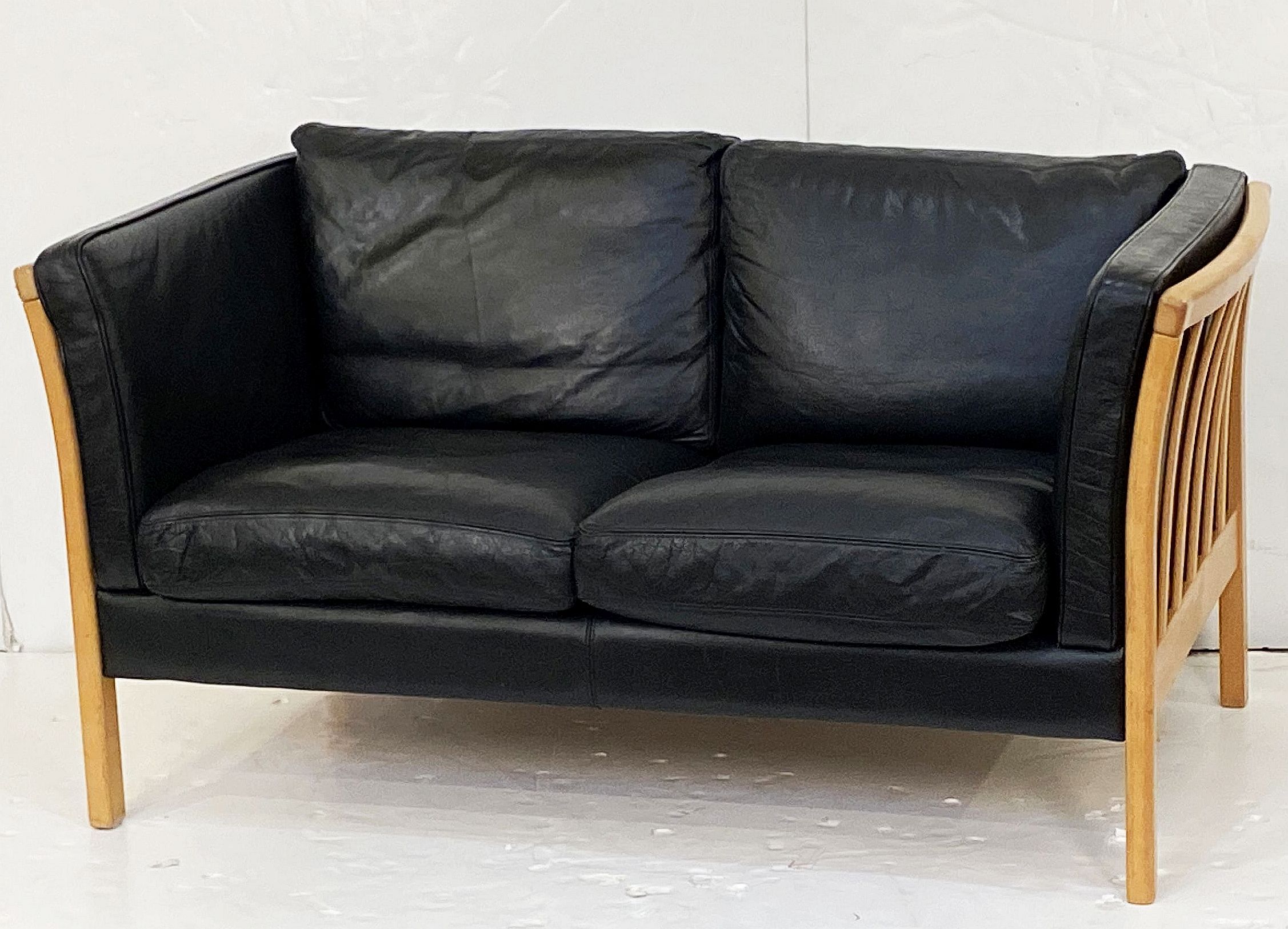 ff078_danish_black_leather_sofa_l_e_a_d