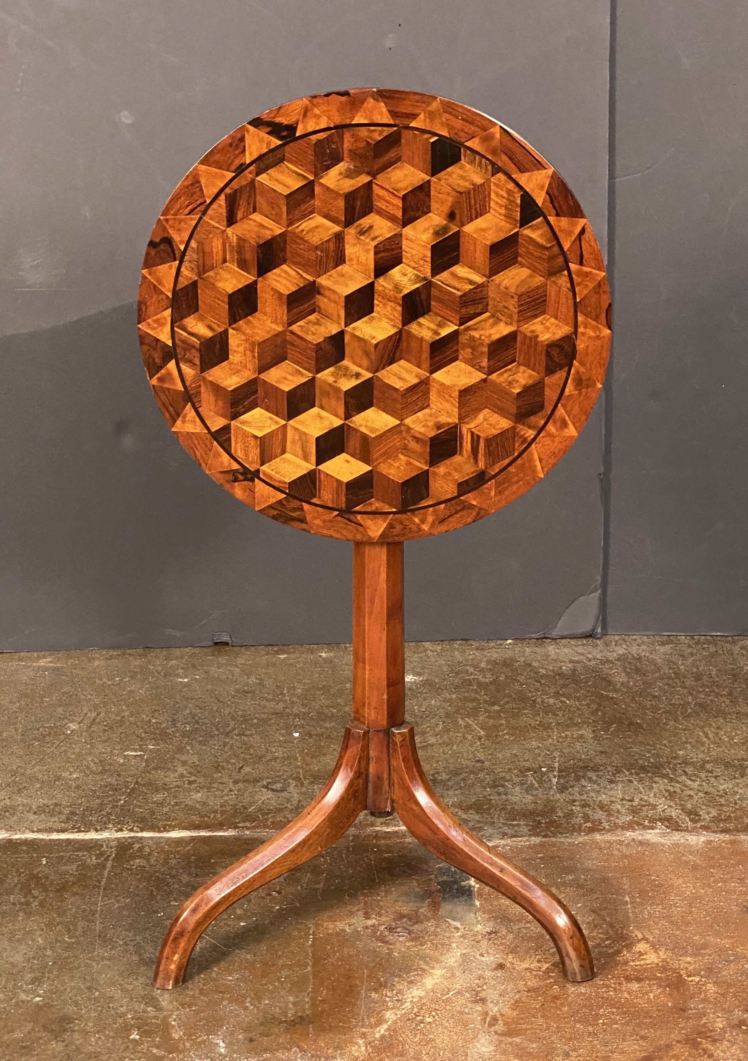 ff107_marquetry_tripod_table__11