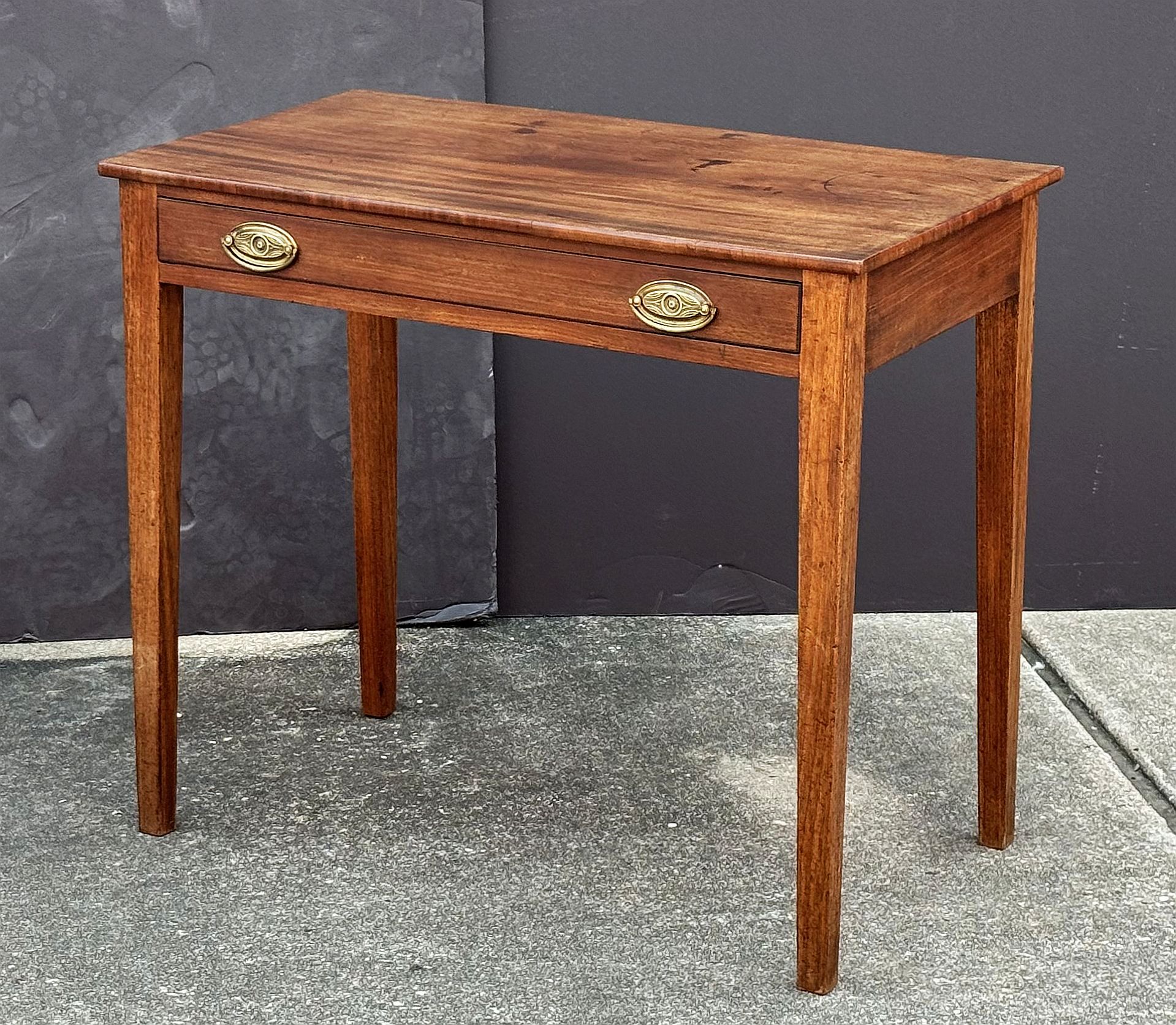 ff118_mahogany_side_table_30