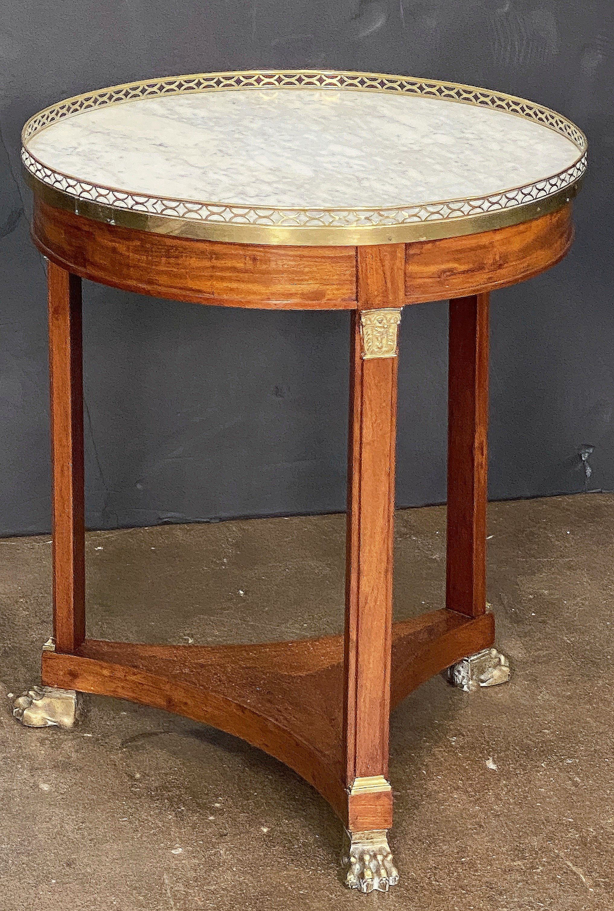 ff128_main_2_walnut_round_table_9_copy