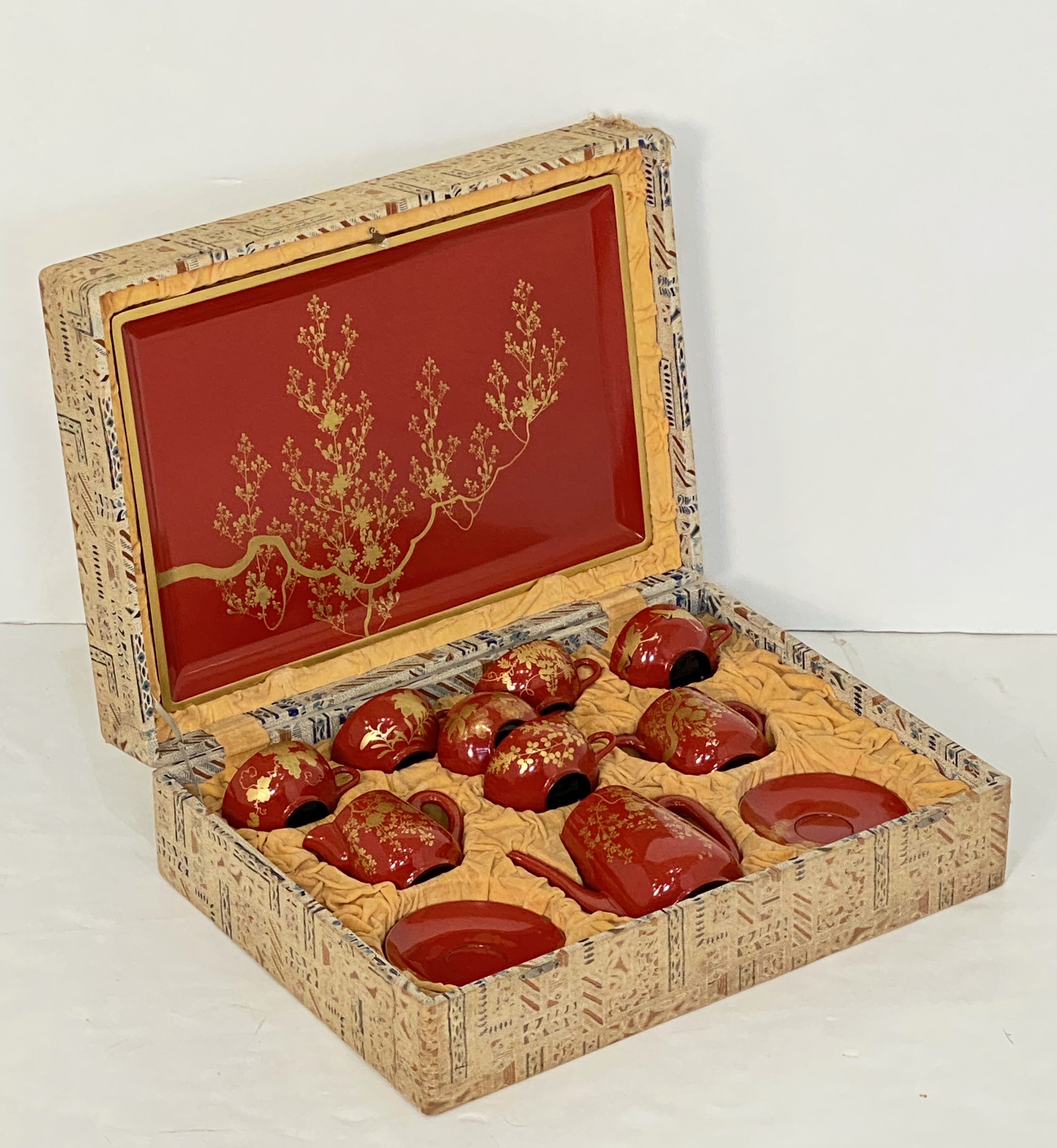 ff166_lacquered_japanese_tea_set_3_copy