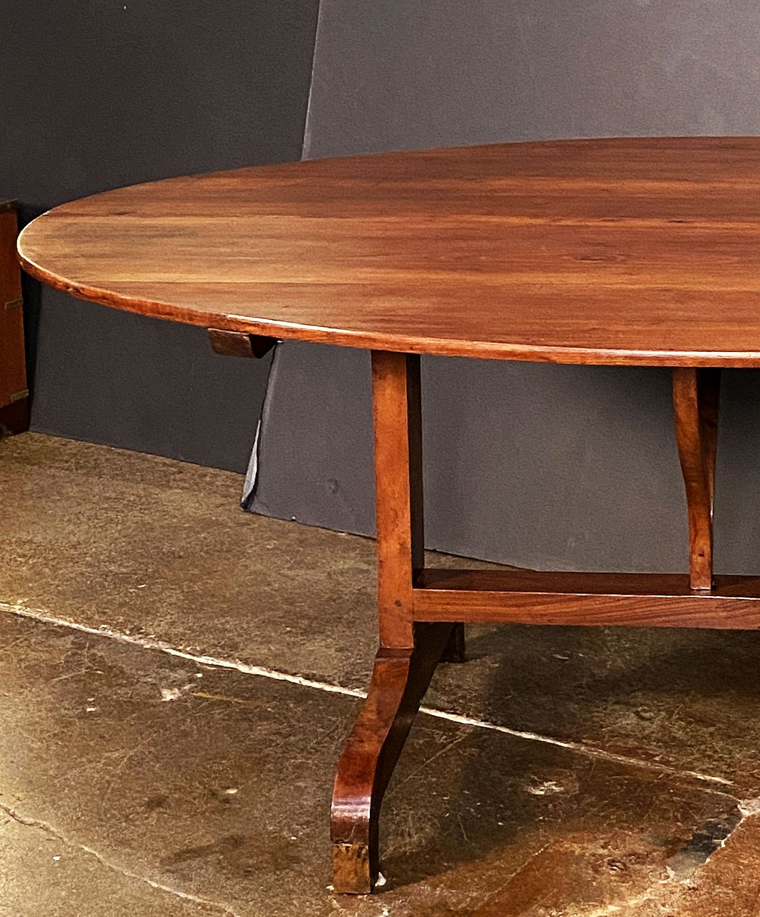 ff170_large_french_oval_vendange_table_of_patinated_cherrywood_7