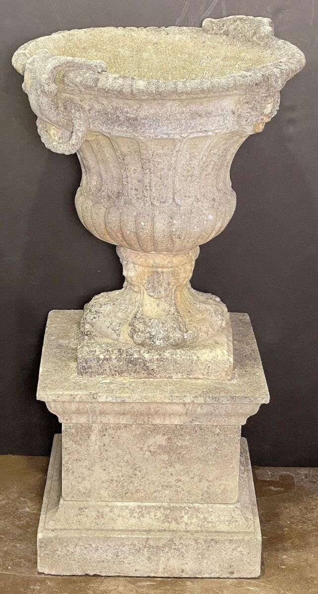 ff177_large_composition_garden_urn_on_pedestal__20_copy