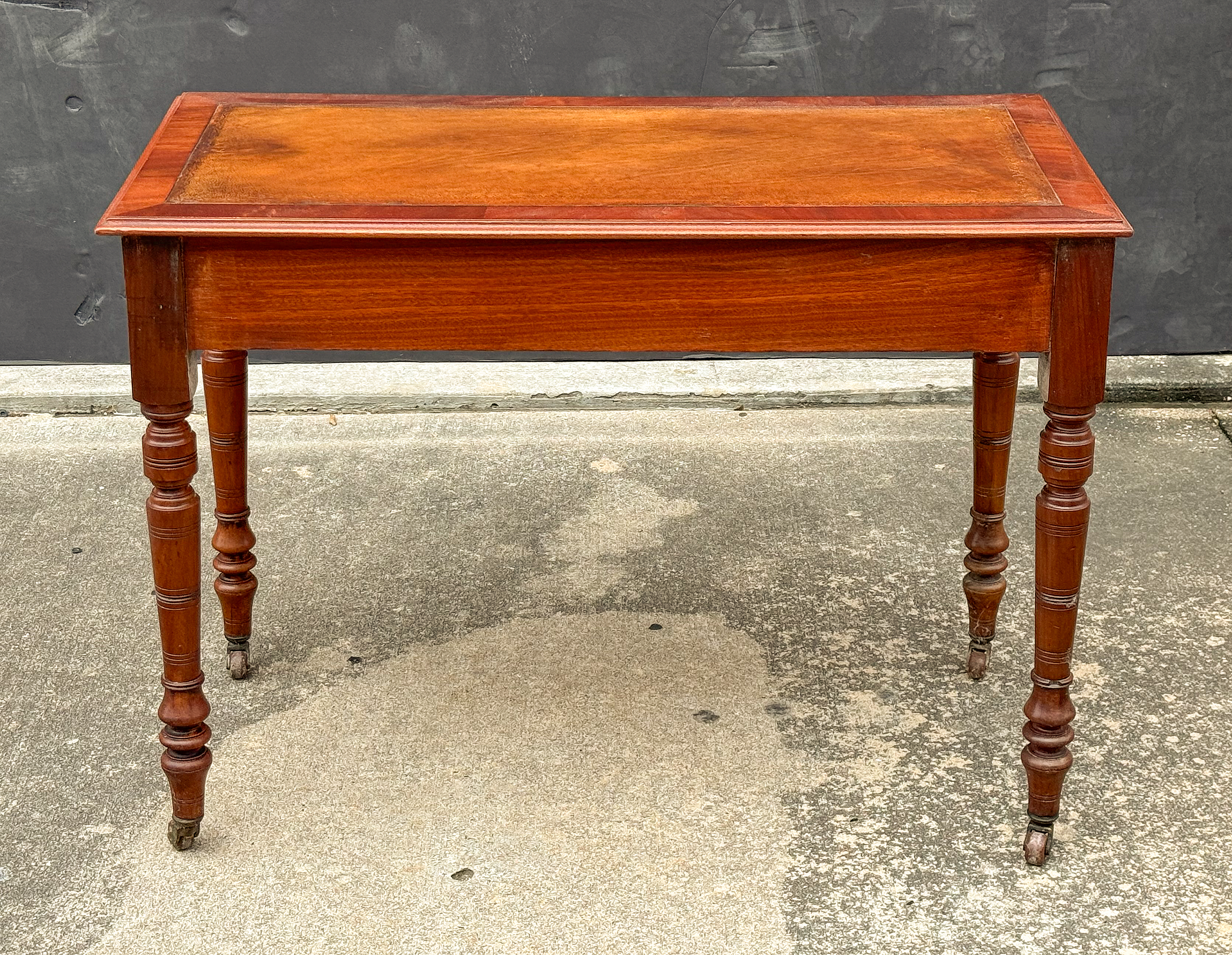 ff191_victorian_mahogany_writing_table_40