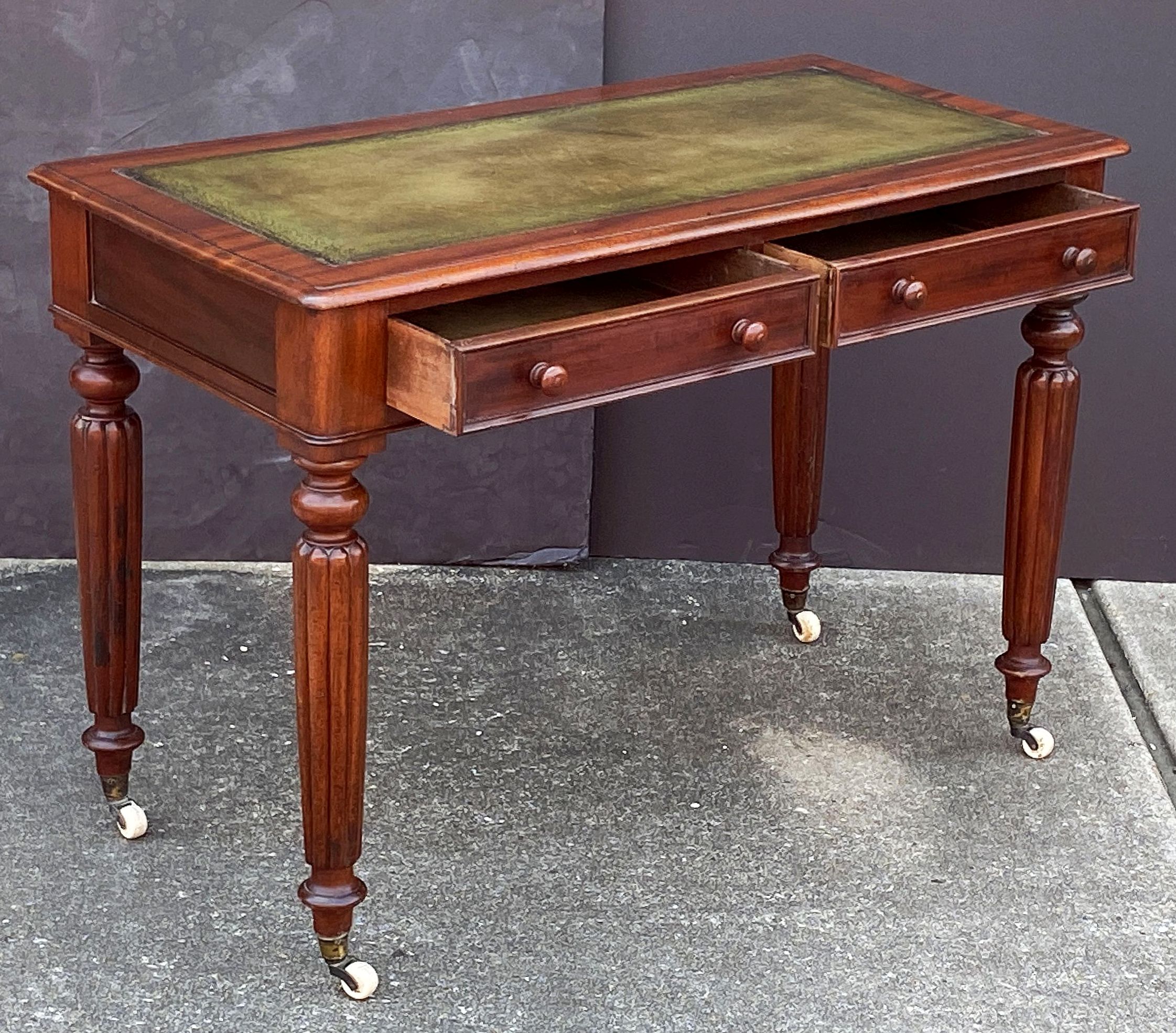 ff192_victorian_mahogany_writing_table_1