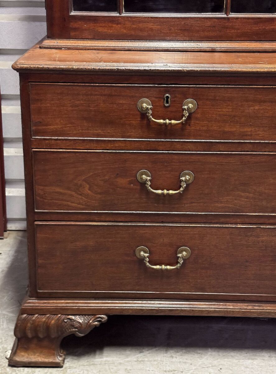 ff197_mahogany_astragal_glazed_bookcase_on_chest_10_copy