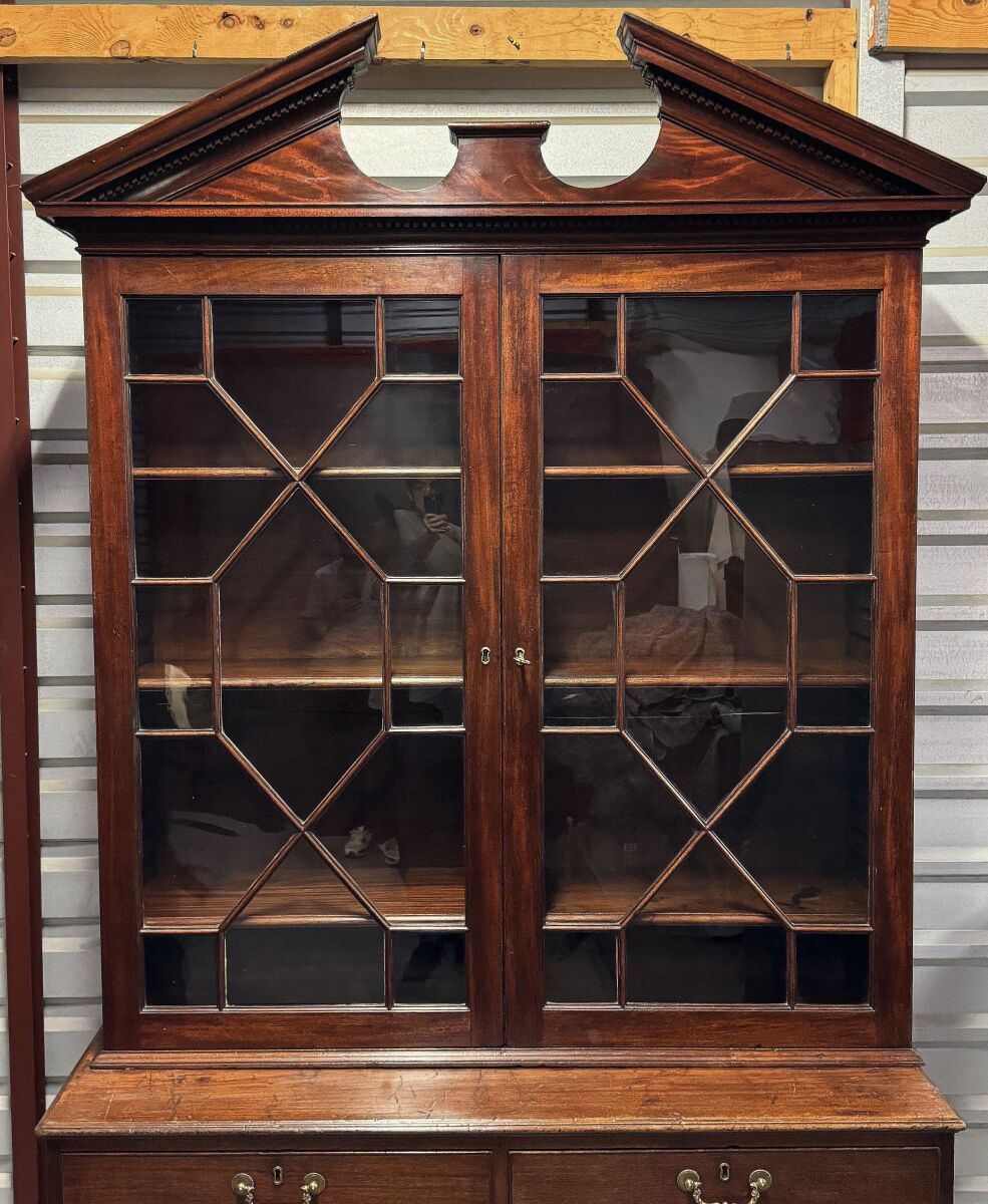 ff197_mahogany_astragal_glazed_bookcase_on_chest_14_copy