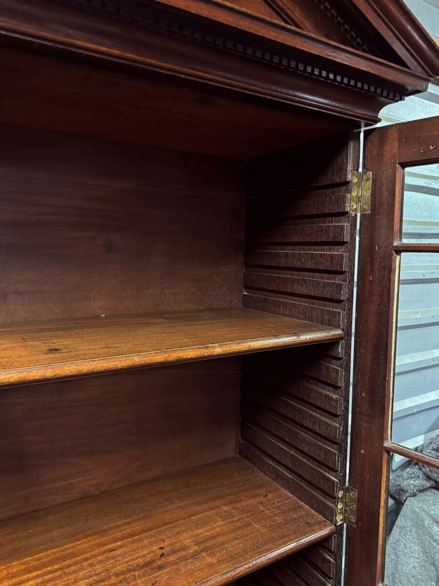 ff197_mahogany_astragal_glazed_bookcase_on_chest_25_copy