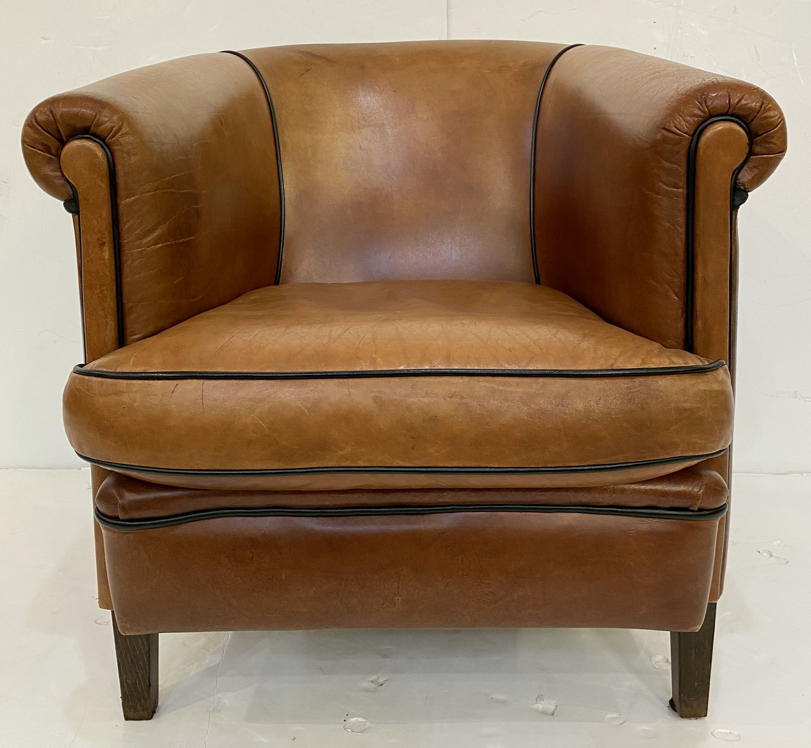 ff218_pair_of_leather_arm_chairs_63