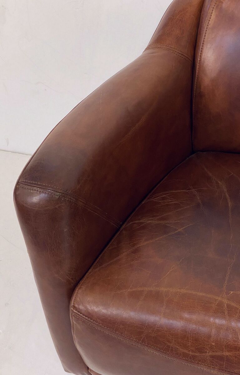 ff219_pair_of_art_deco_leather_chairs_22_copy