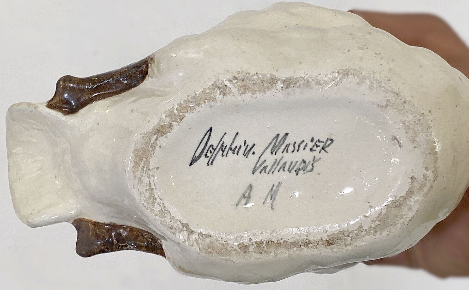 ff227_small_white_ceramic_swan_by_massier_14_copy