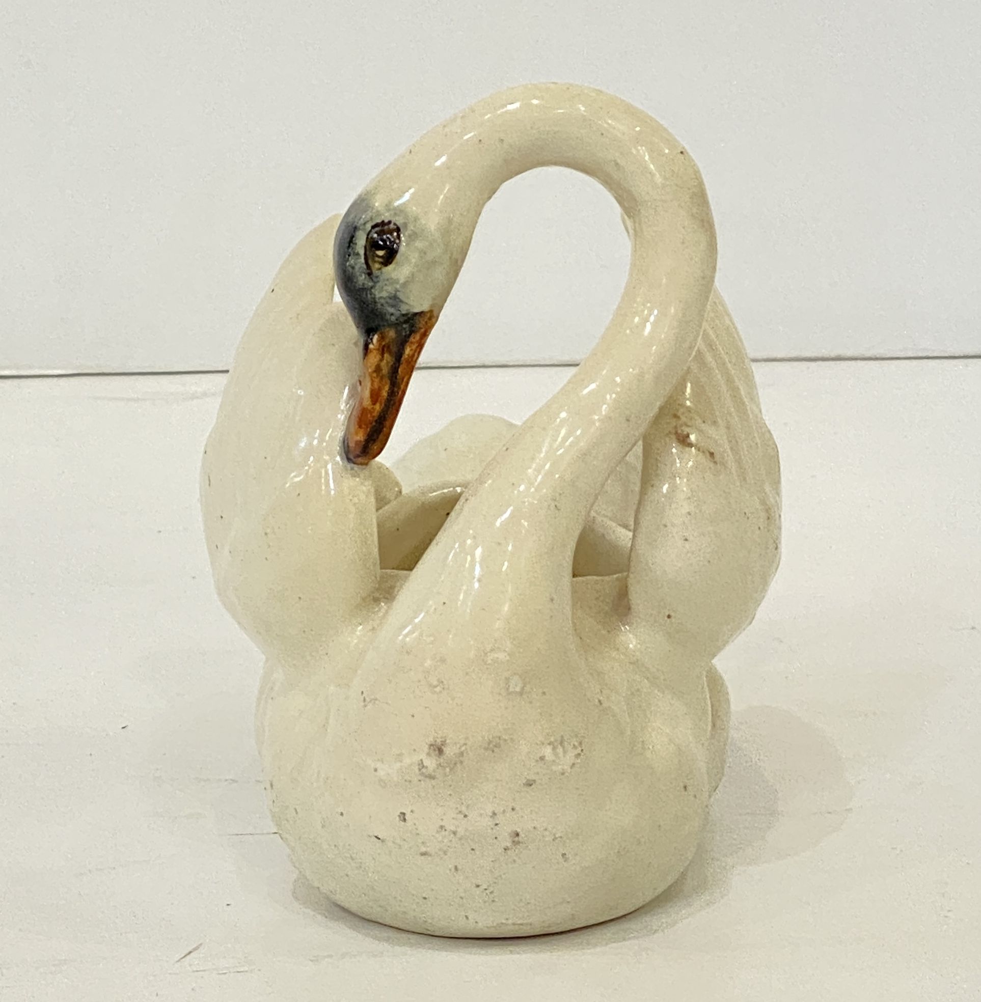 ff227_small_white_ceramic_swan_by_massier_5