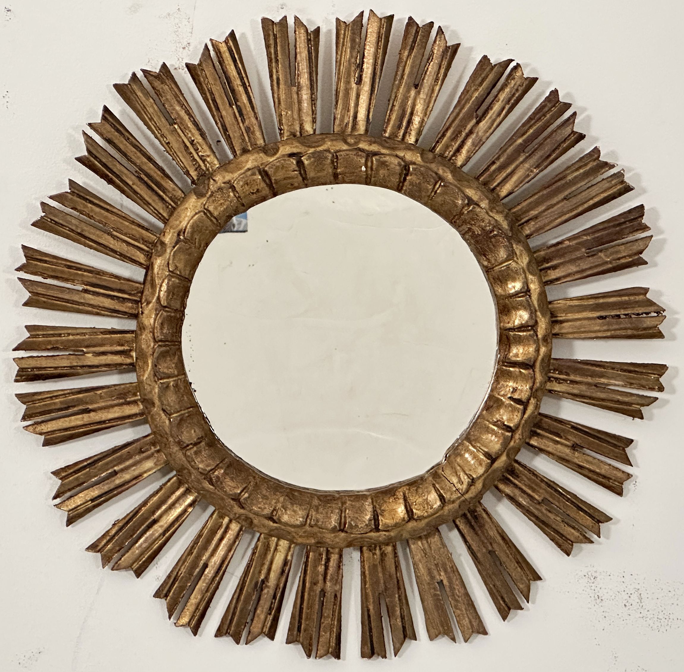 ff507_convex_starburst_mirror_lead_1745010482