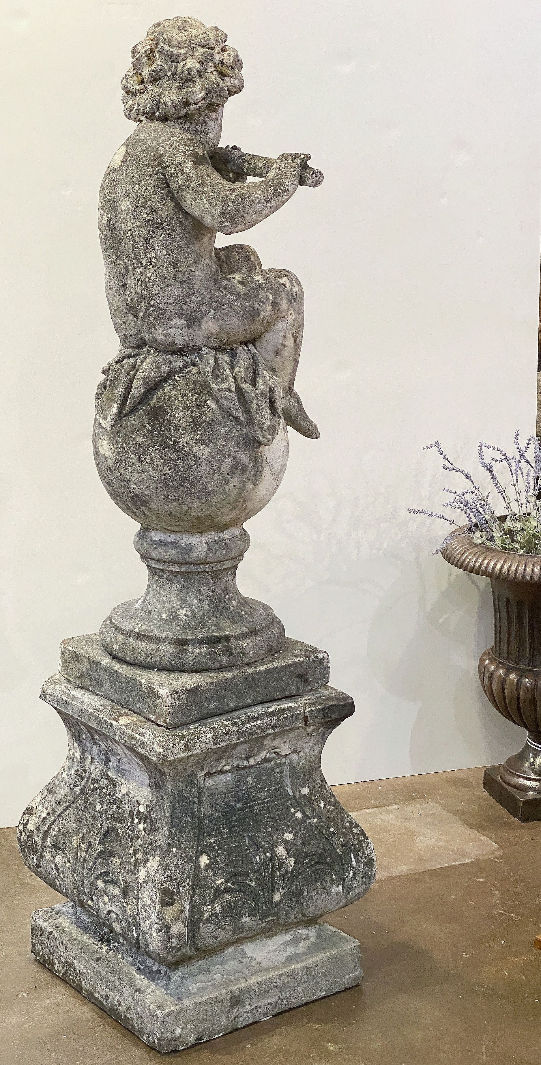 ff515_flute_statue_on_base_24_copy