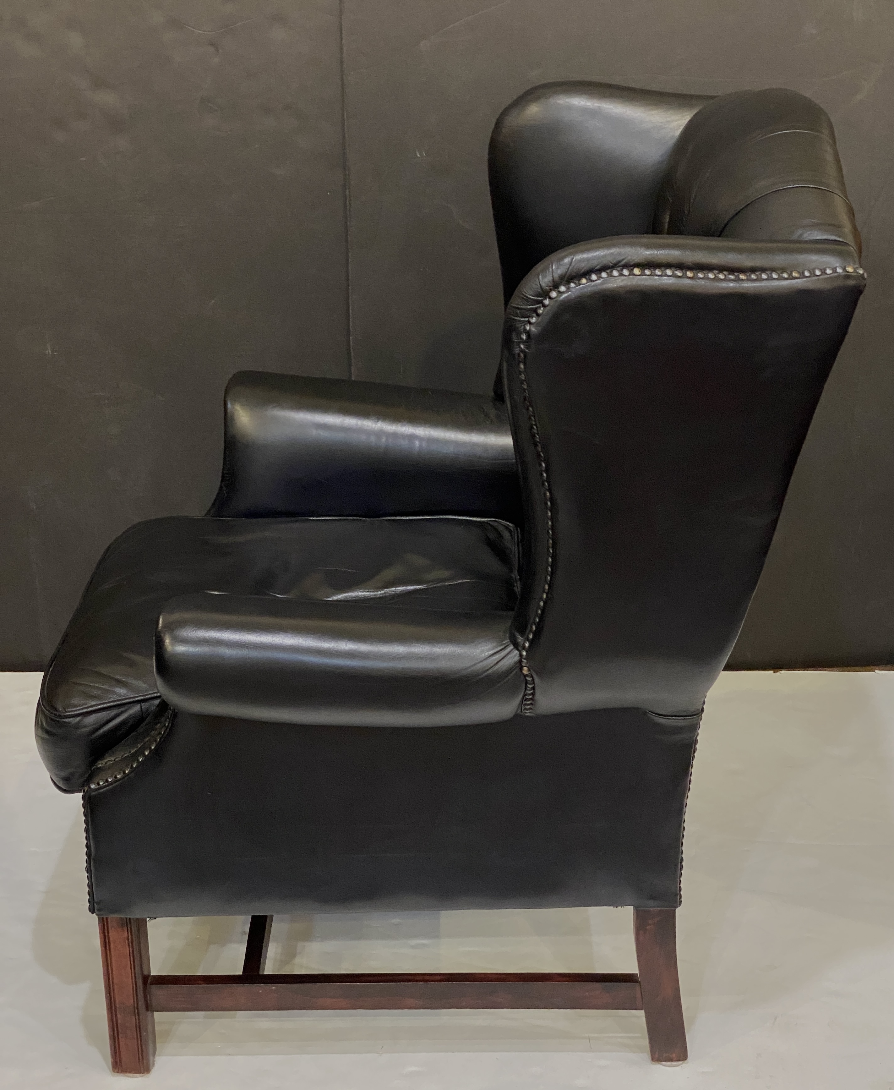 ff517_black_wing_chair_62_copy