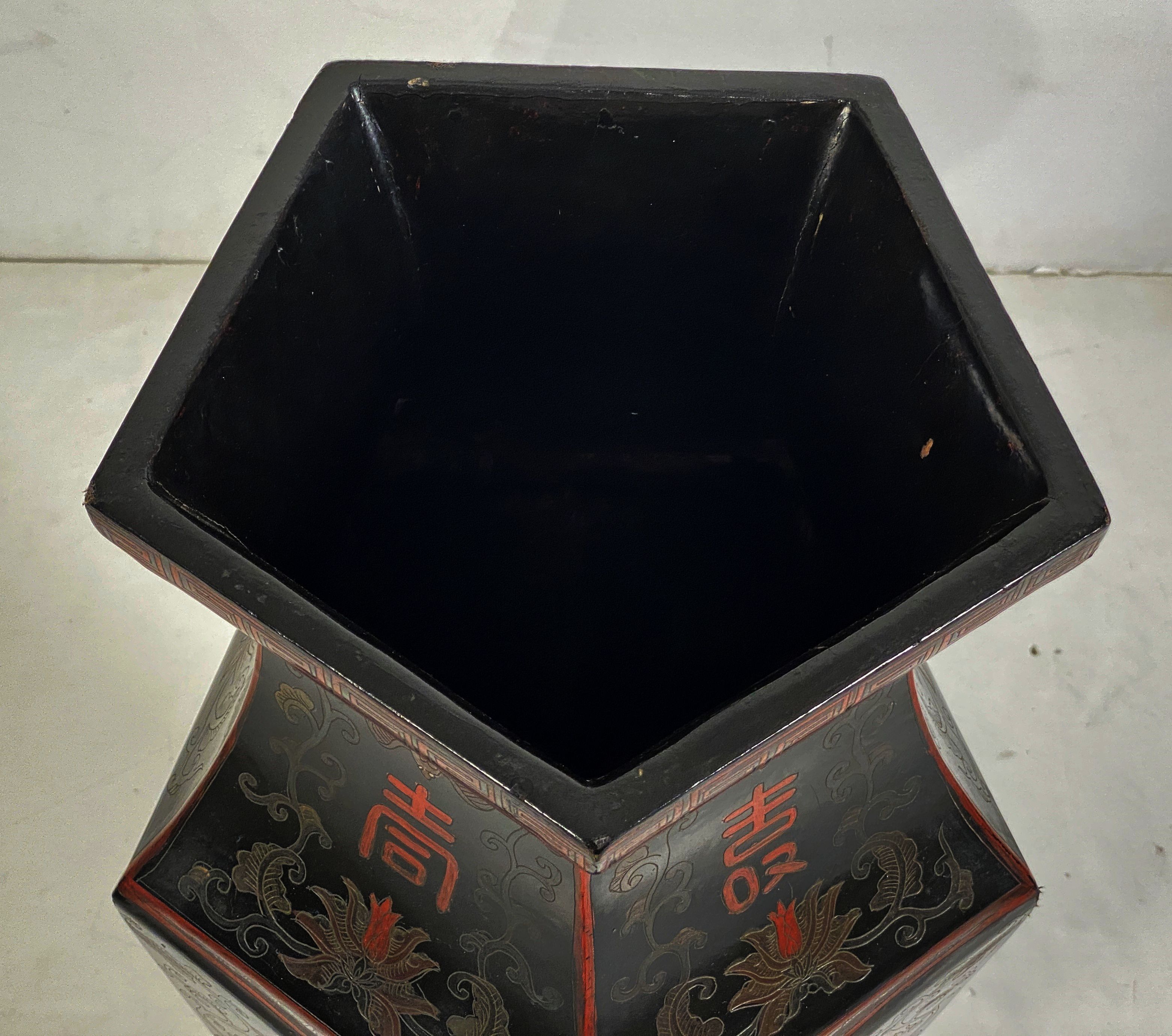 ff542_lacquer_vase_11_copy