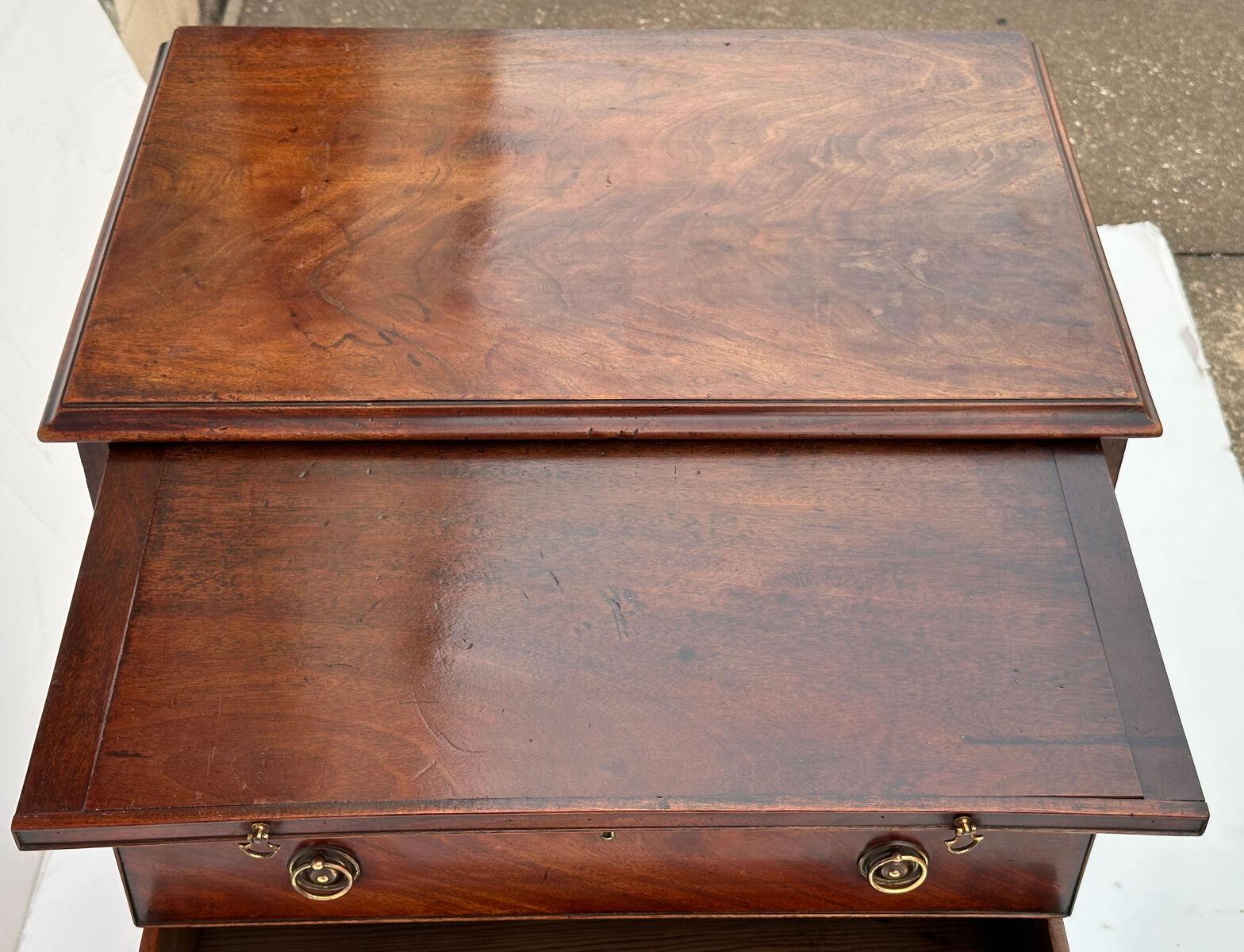 ff652_bachelors_chest_14