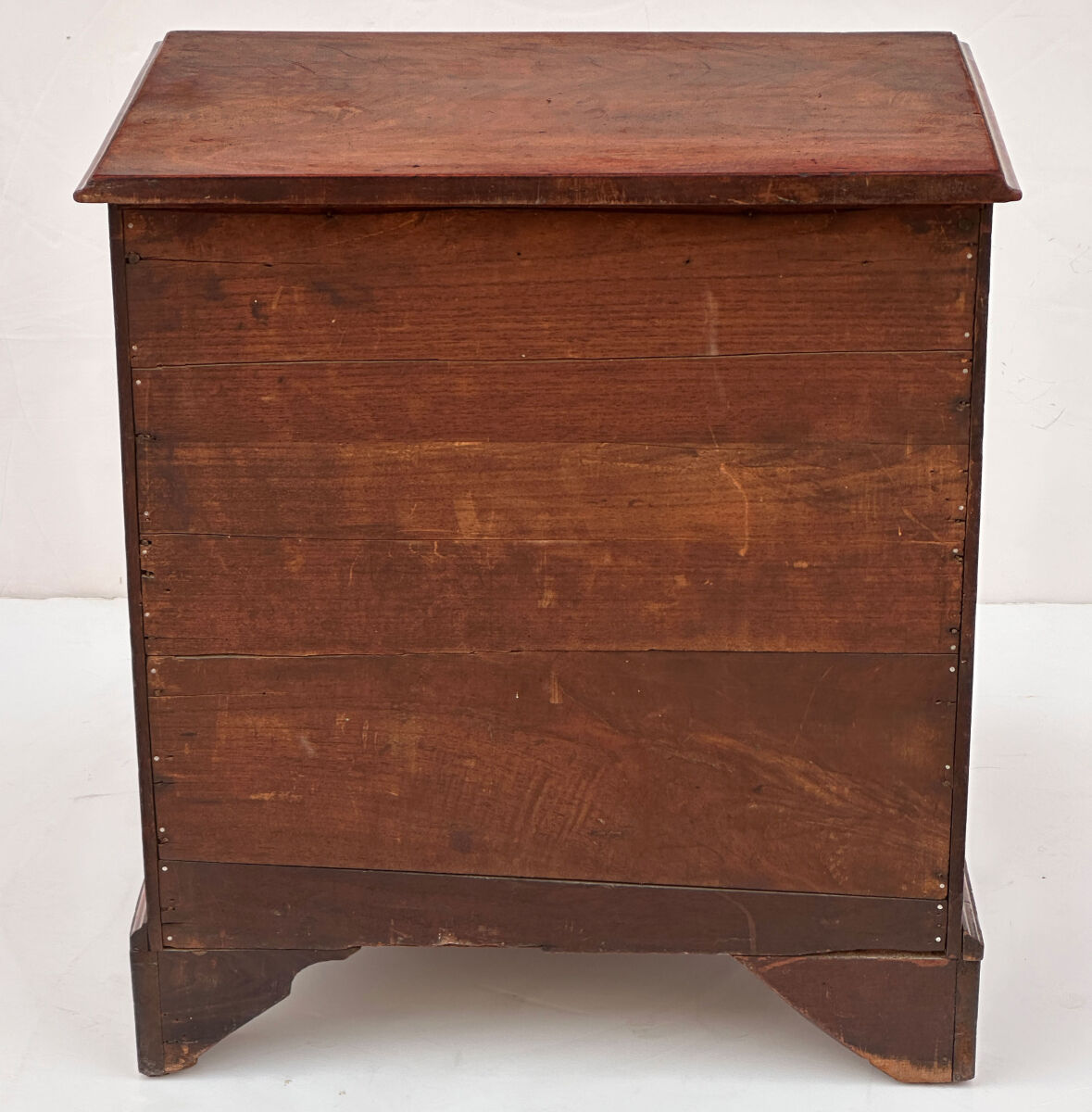 ff652_bachelors_chest_8