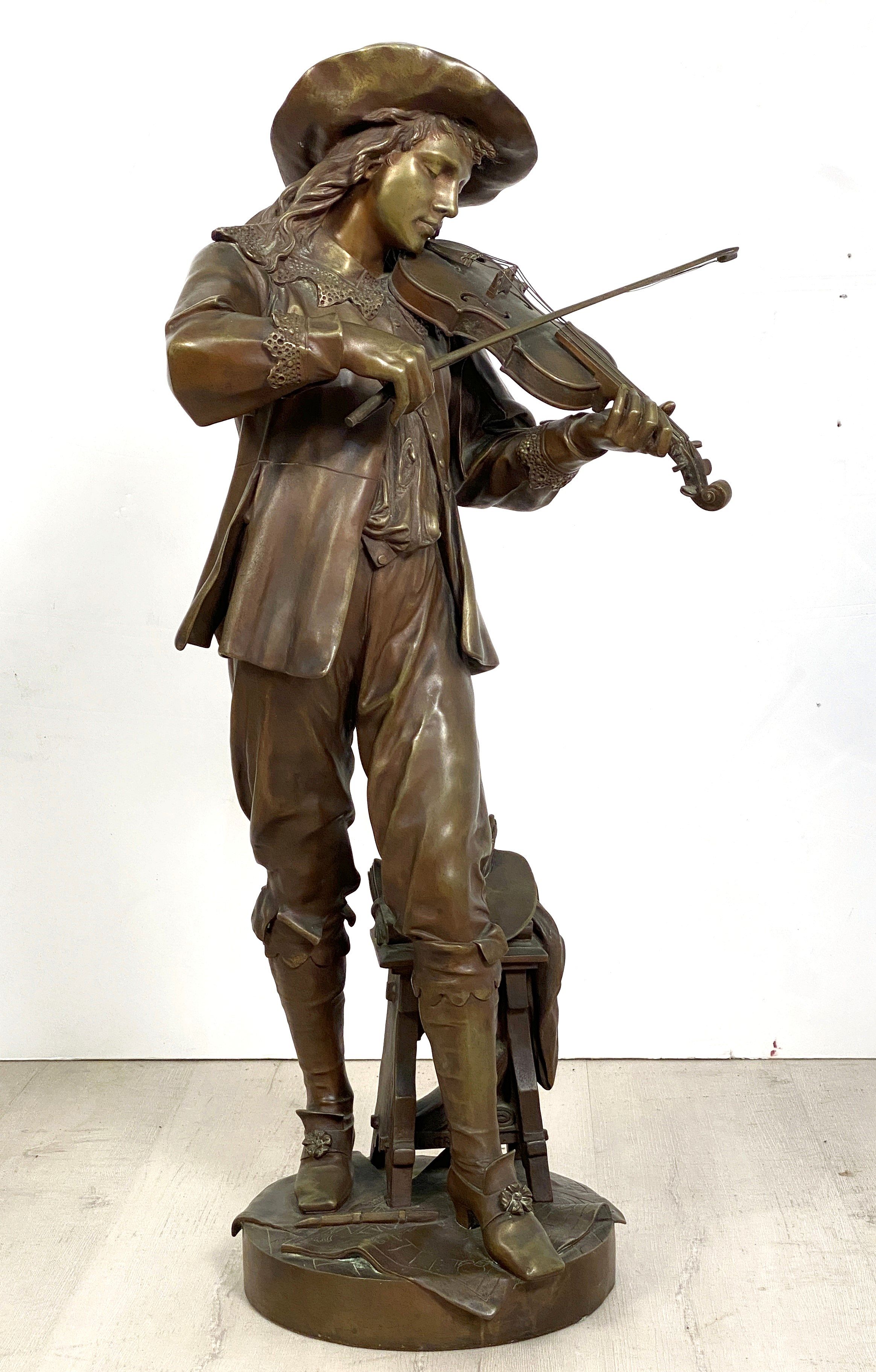 ff682_a_violin_player_bronze_statue_2_copy