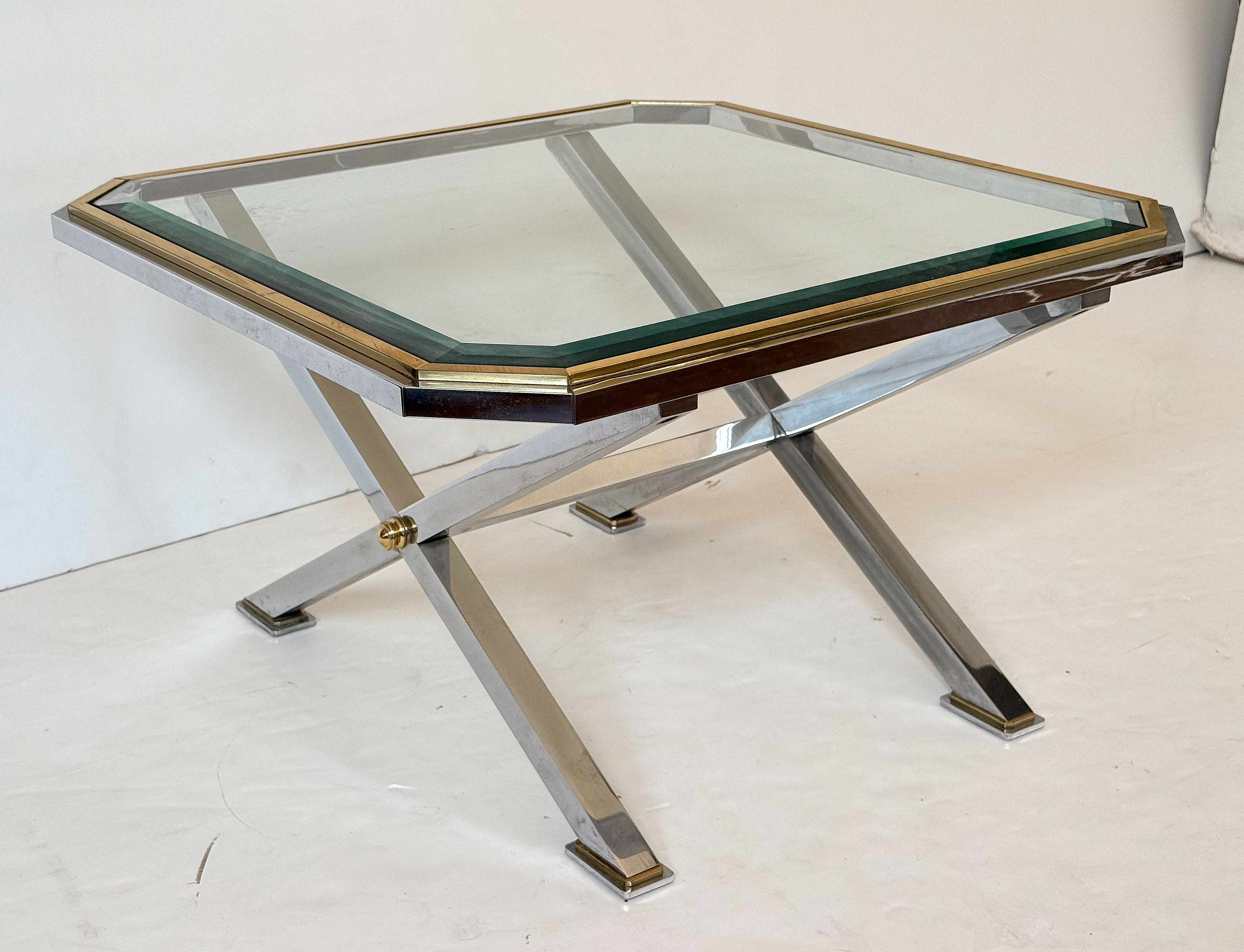 ff690_italian_metal_glass_table_03