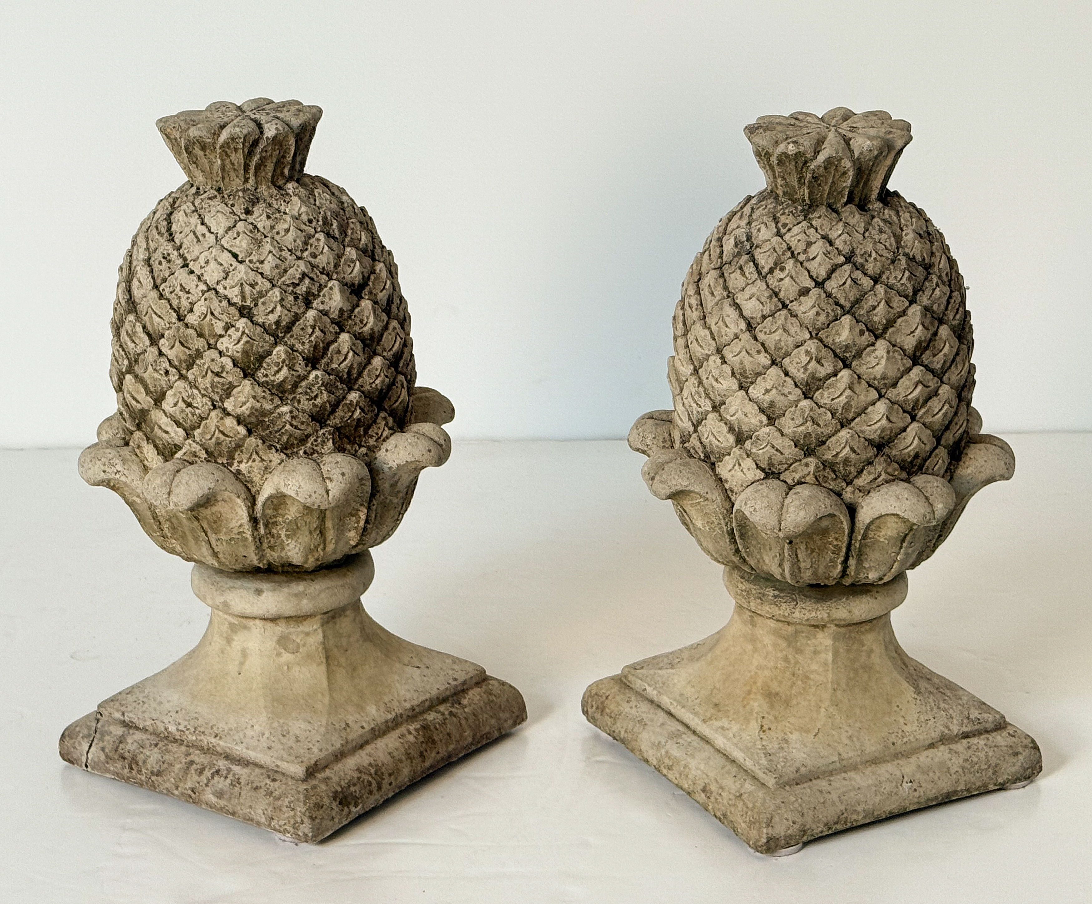 gg011_pineapple_finial_02