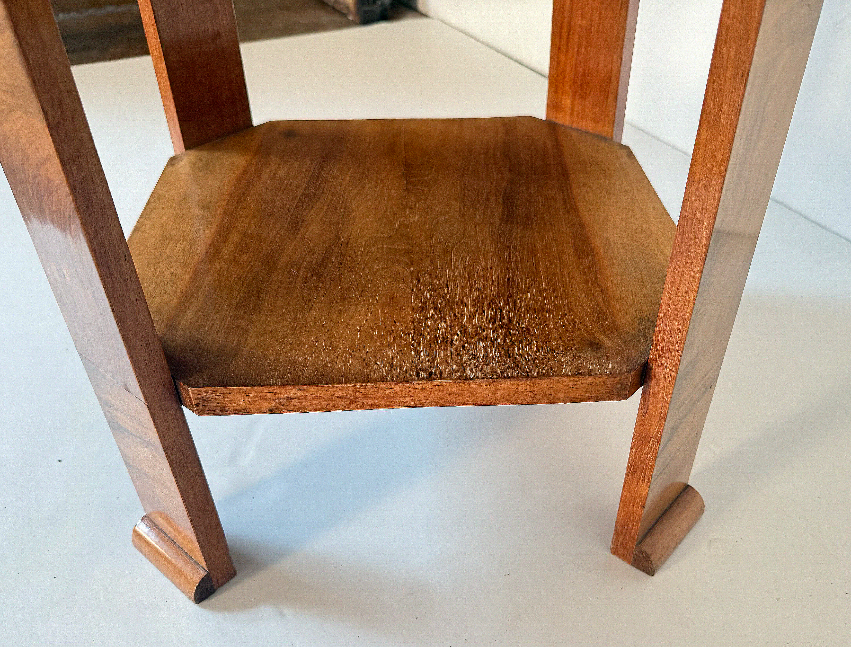 gg020_art_deco_side_table_31