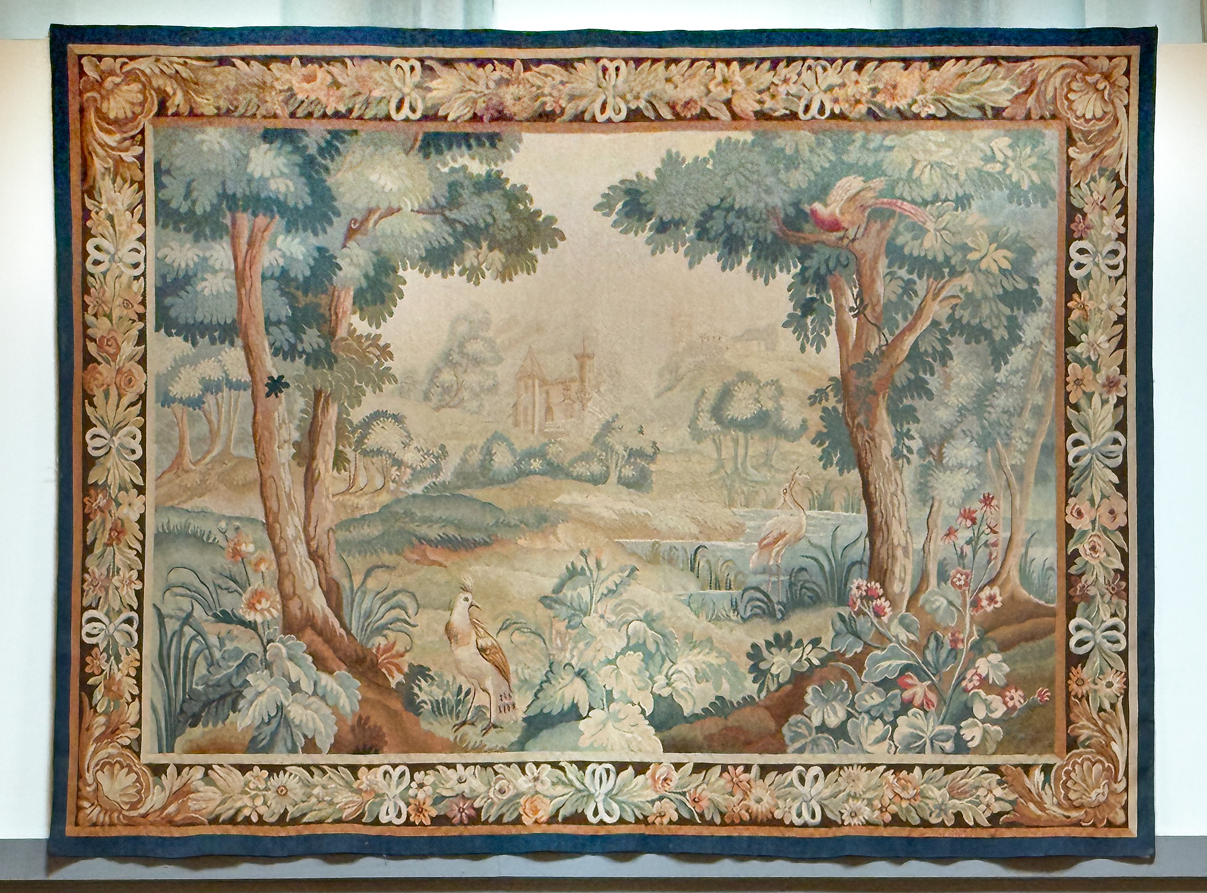 gg022_19c_tapestry_001