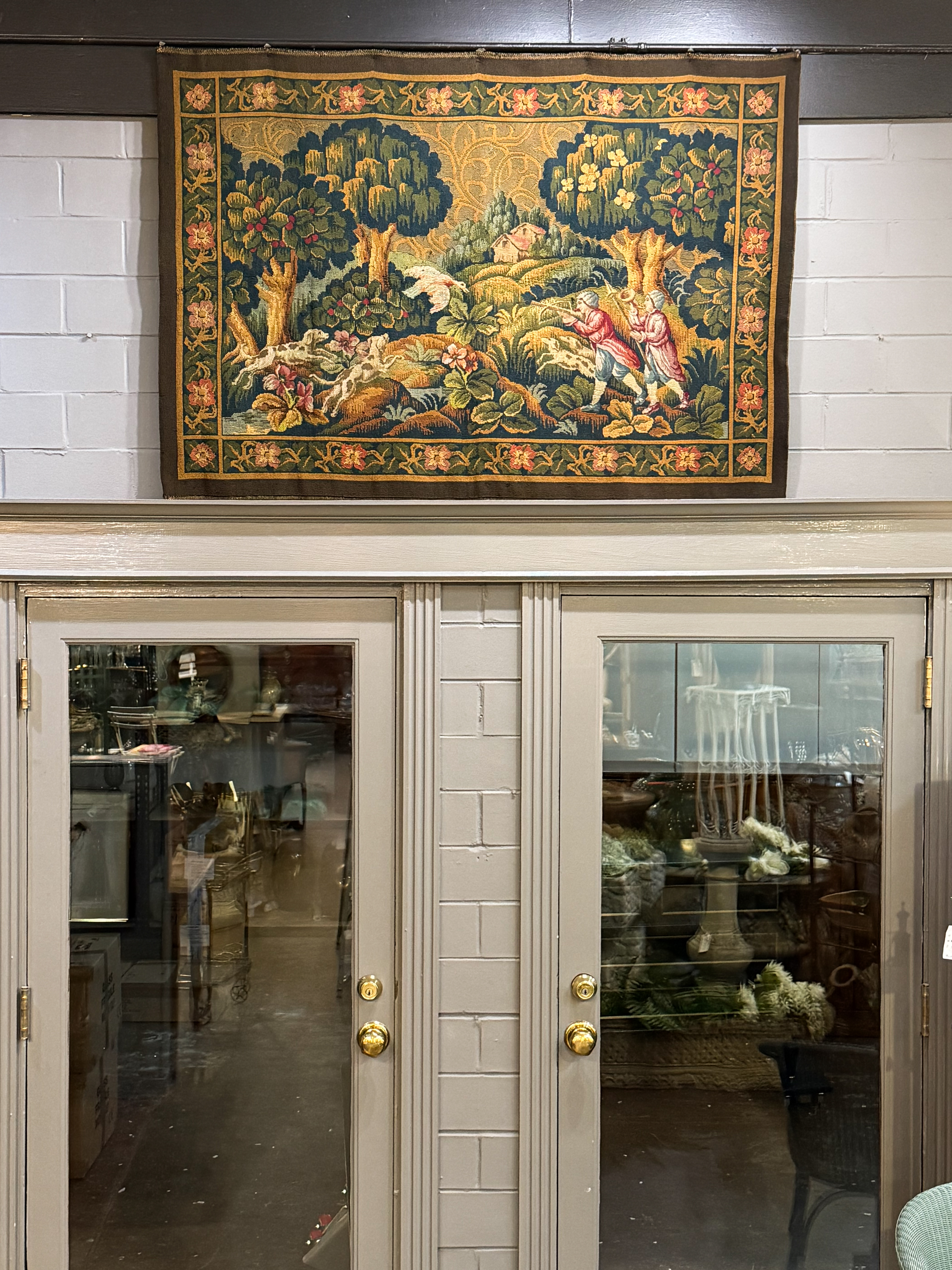 gg190_tapestry_009