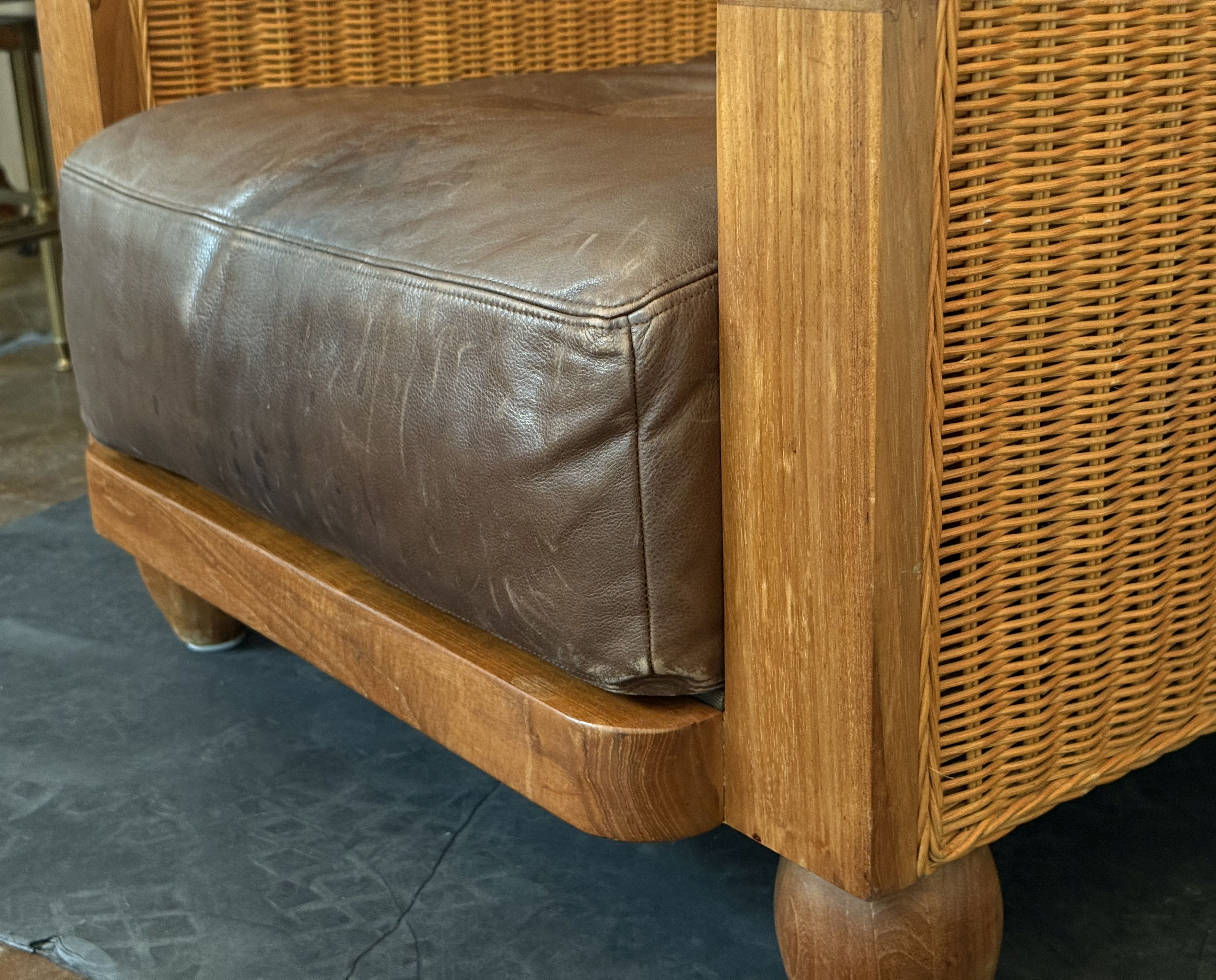 gg193_leather_chair_20