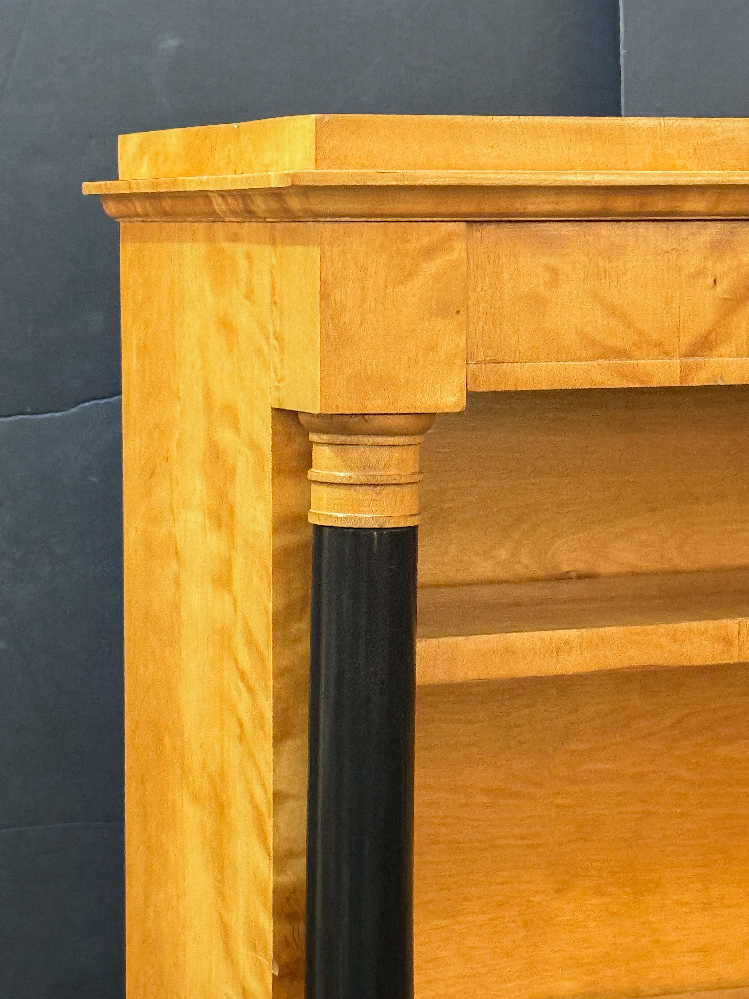 gg204_biedermeier_open_bookcase_005