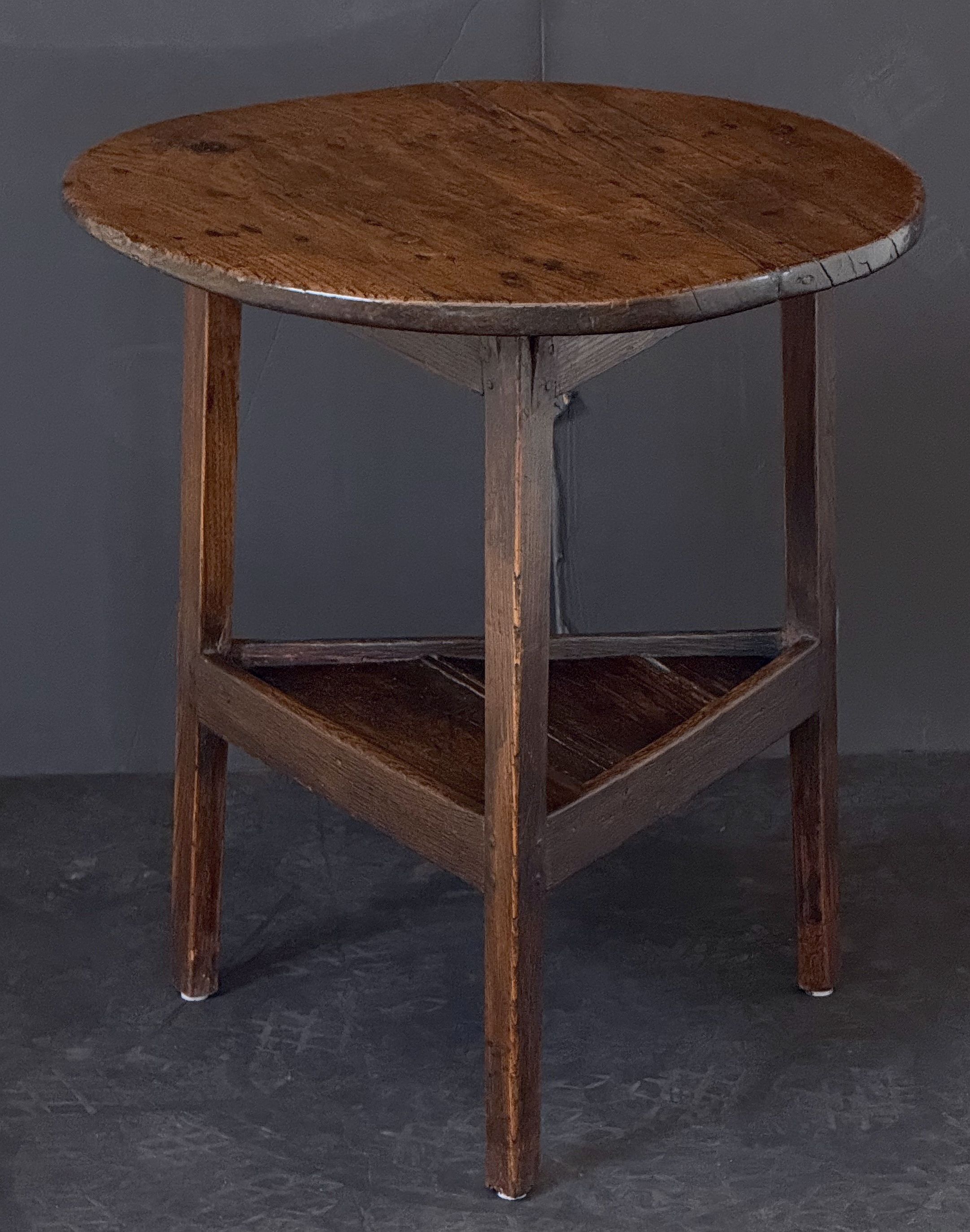 gg221_oak_cricket_table_9_copy_798250759