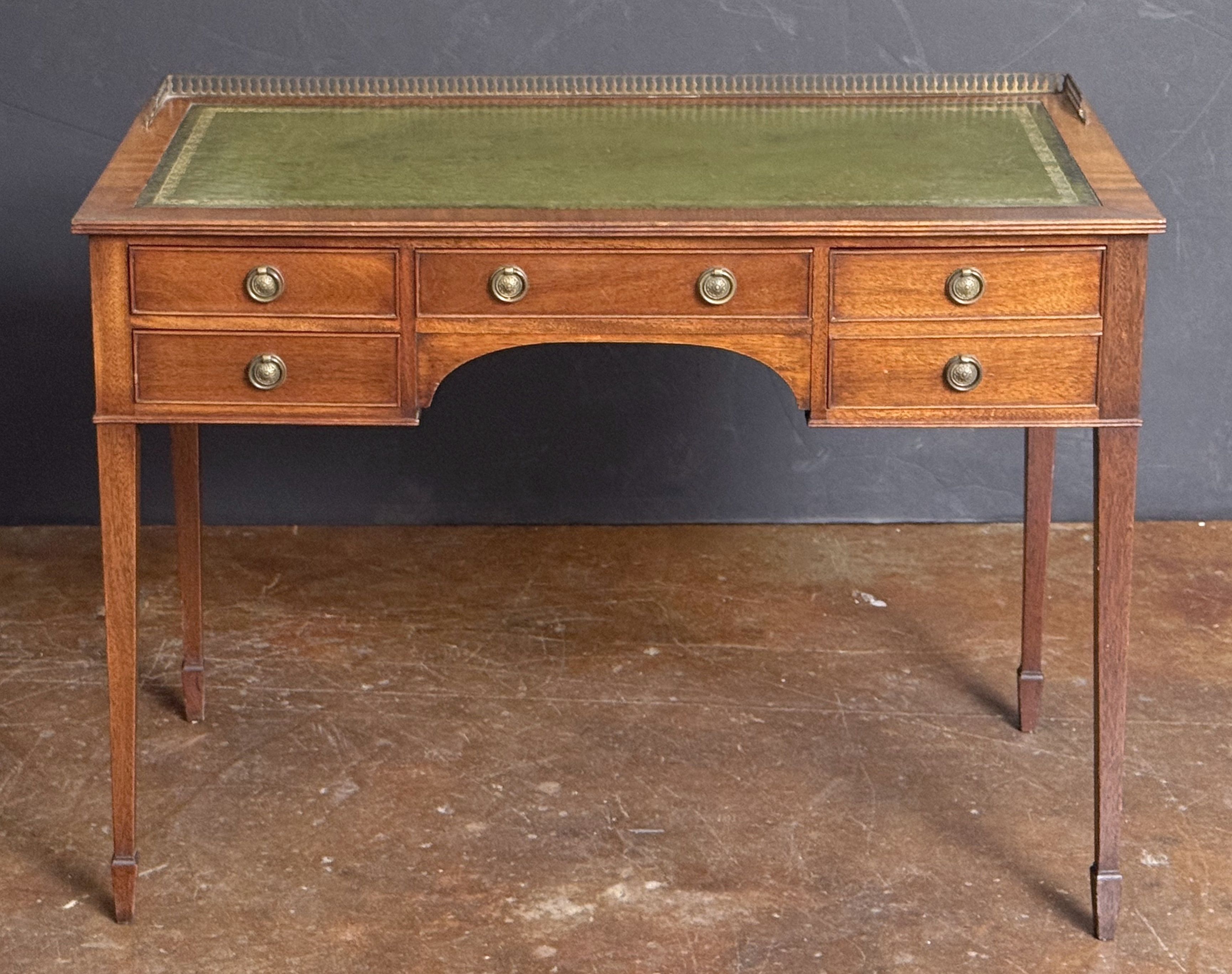 gg238_4_drawer_writing_desk_1_copy