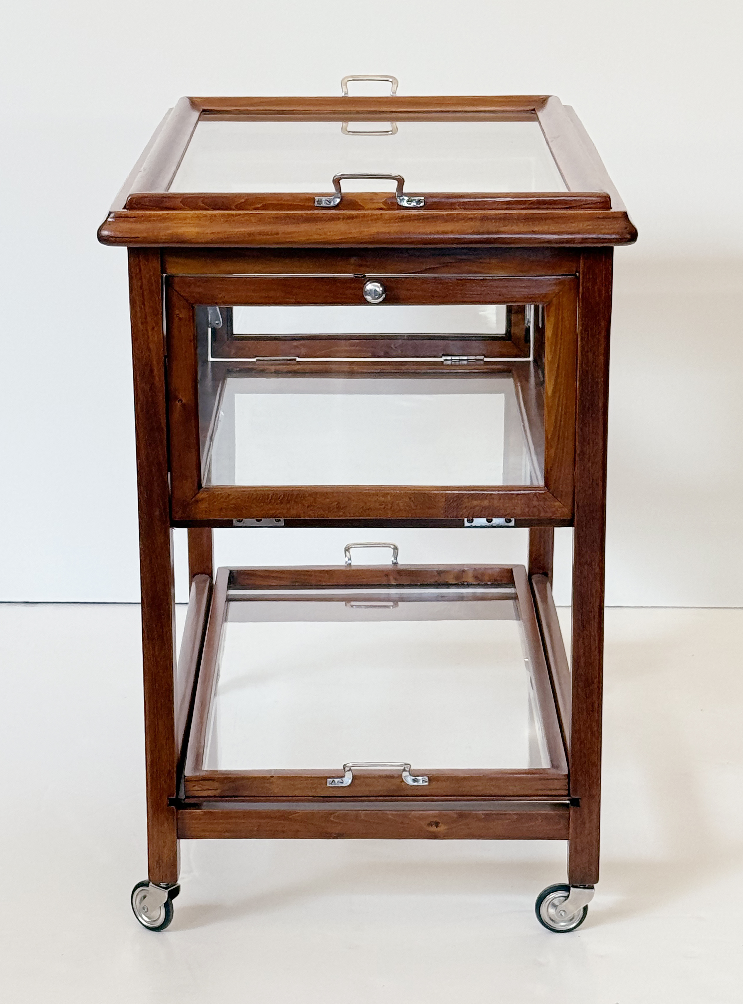 gg251_bar_cart_w_2_removable_trays_6