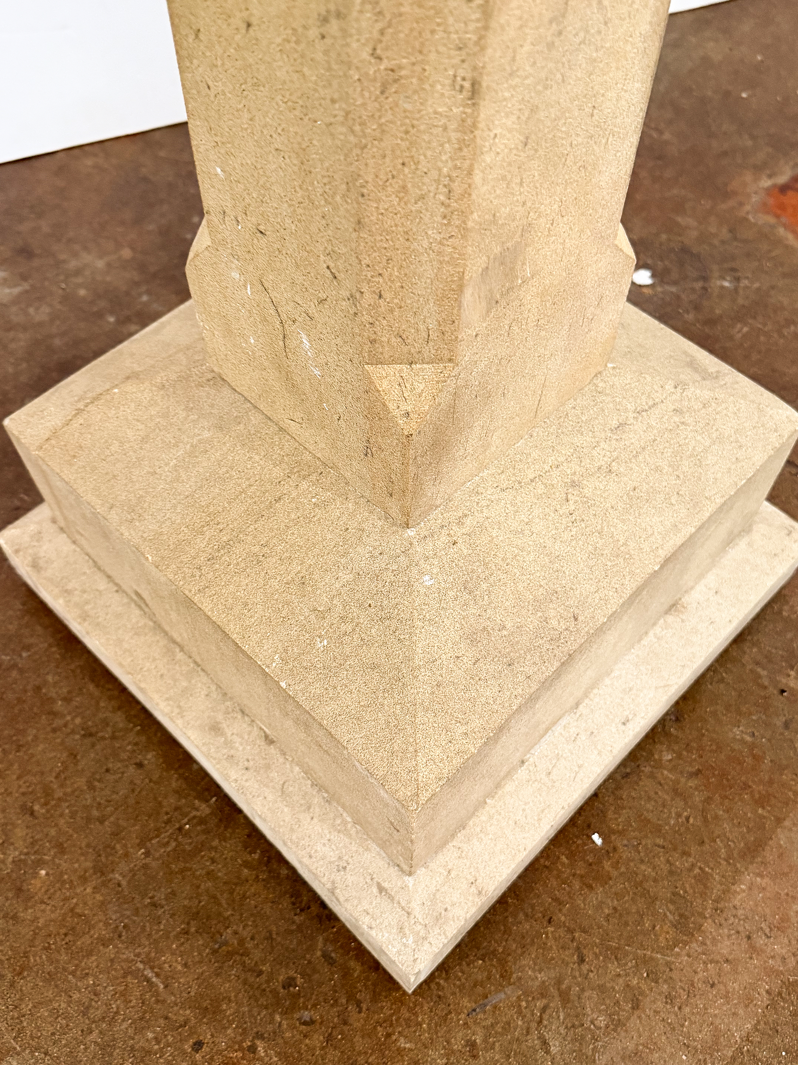 gg508_modernist_stone_bird_bath_005