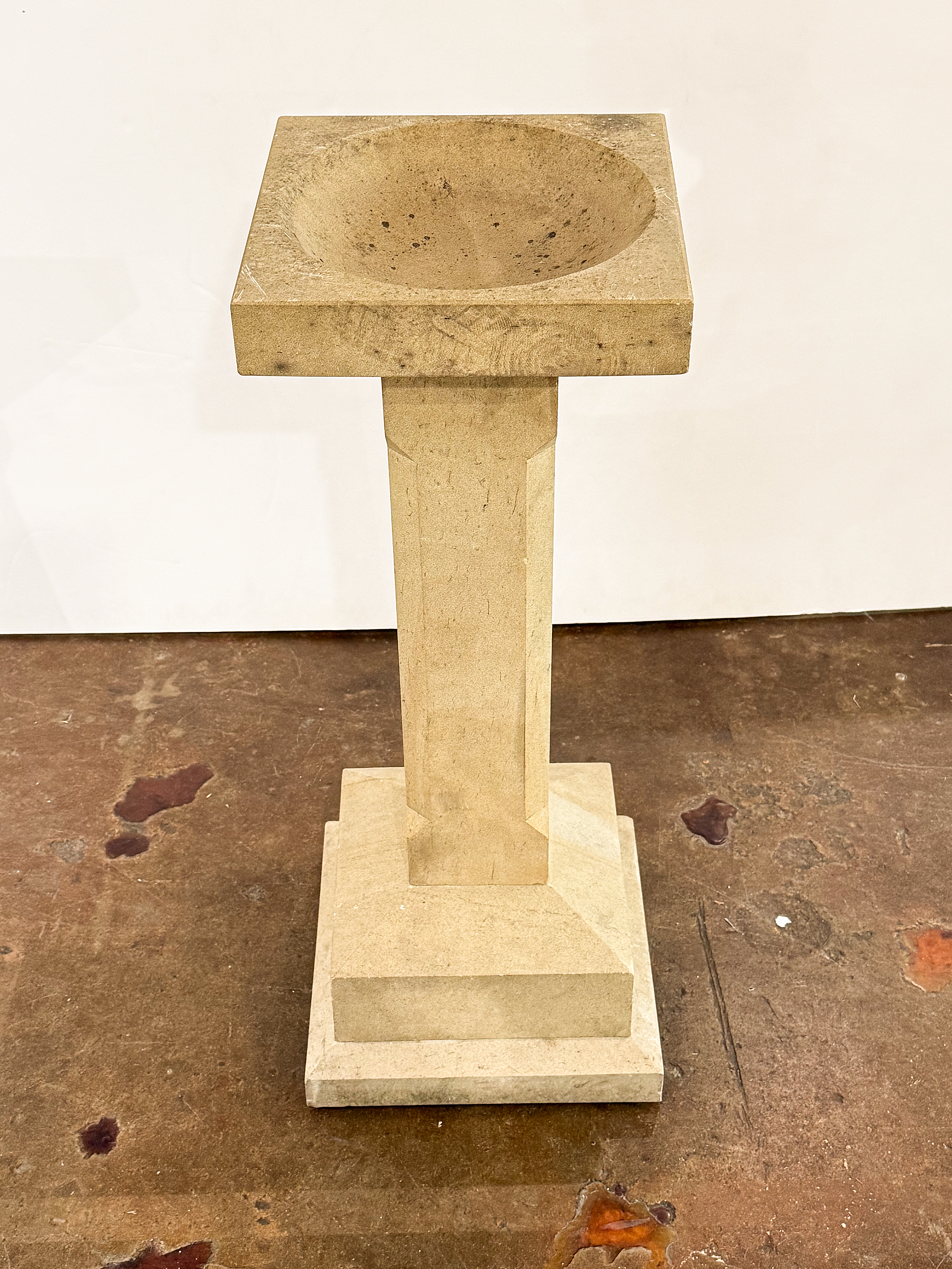 gg508_modernist_stone_bird_bath_007