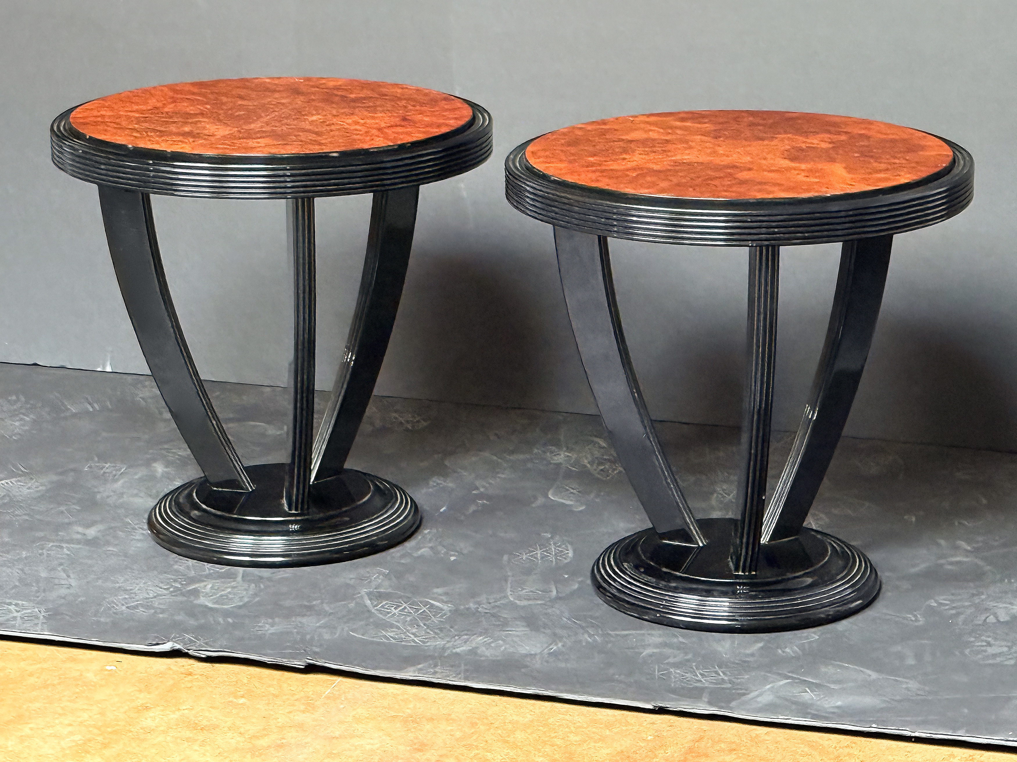 gg528_ebonized_art_deco_table_001