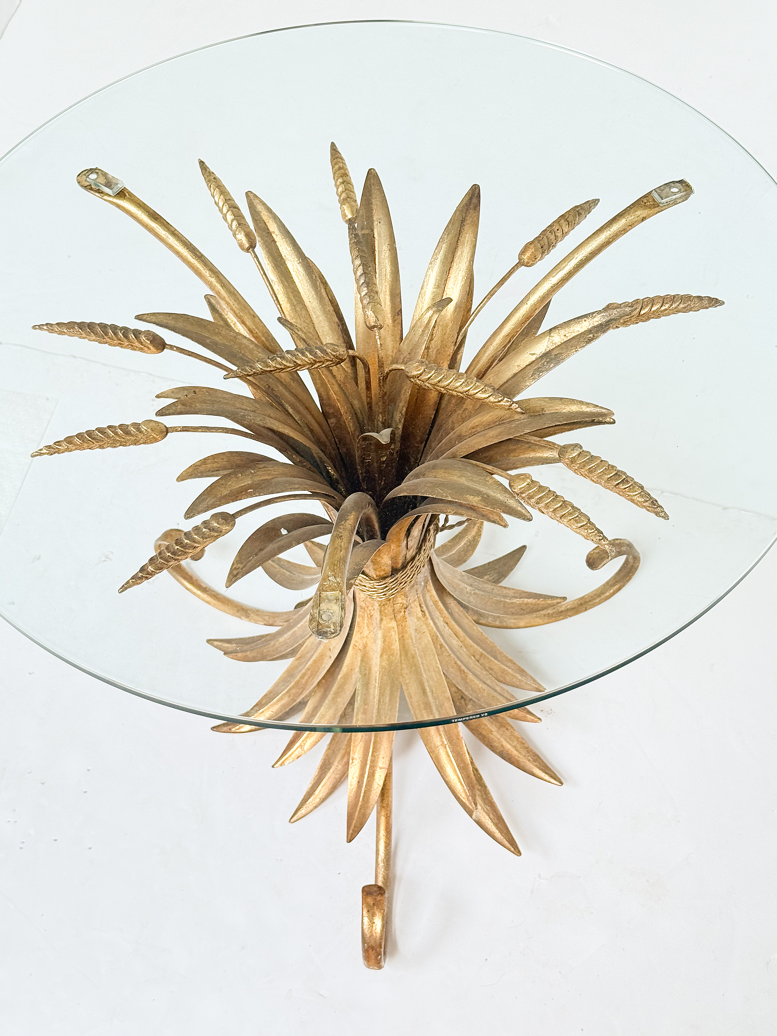 gg529_gilt_metal_wheat_sheaf_table_005