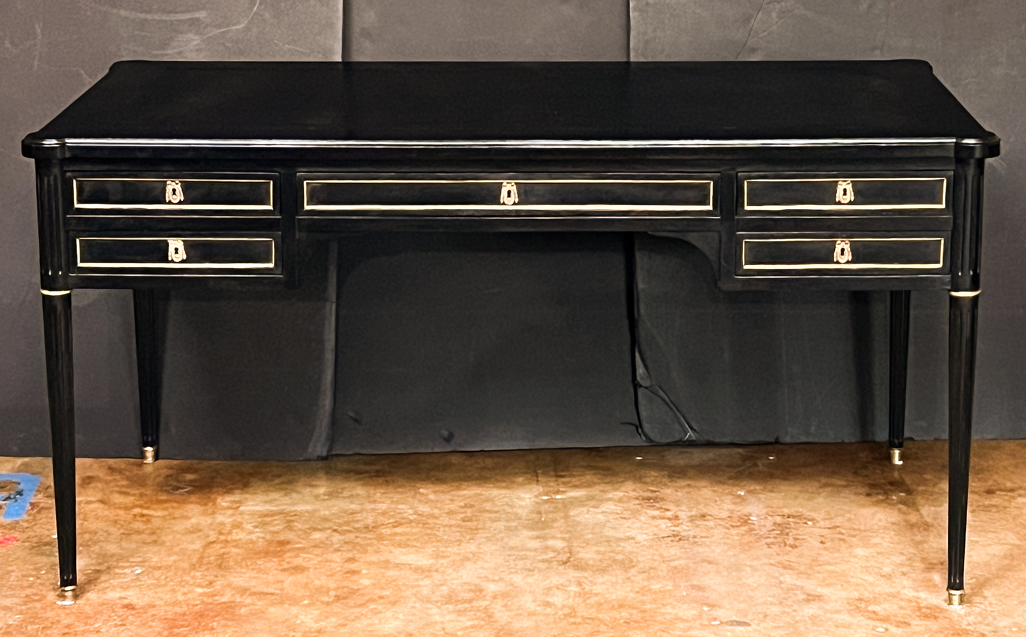 gg565_black_french_writing_table_006