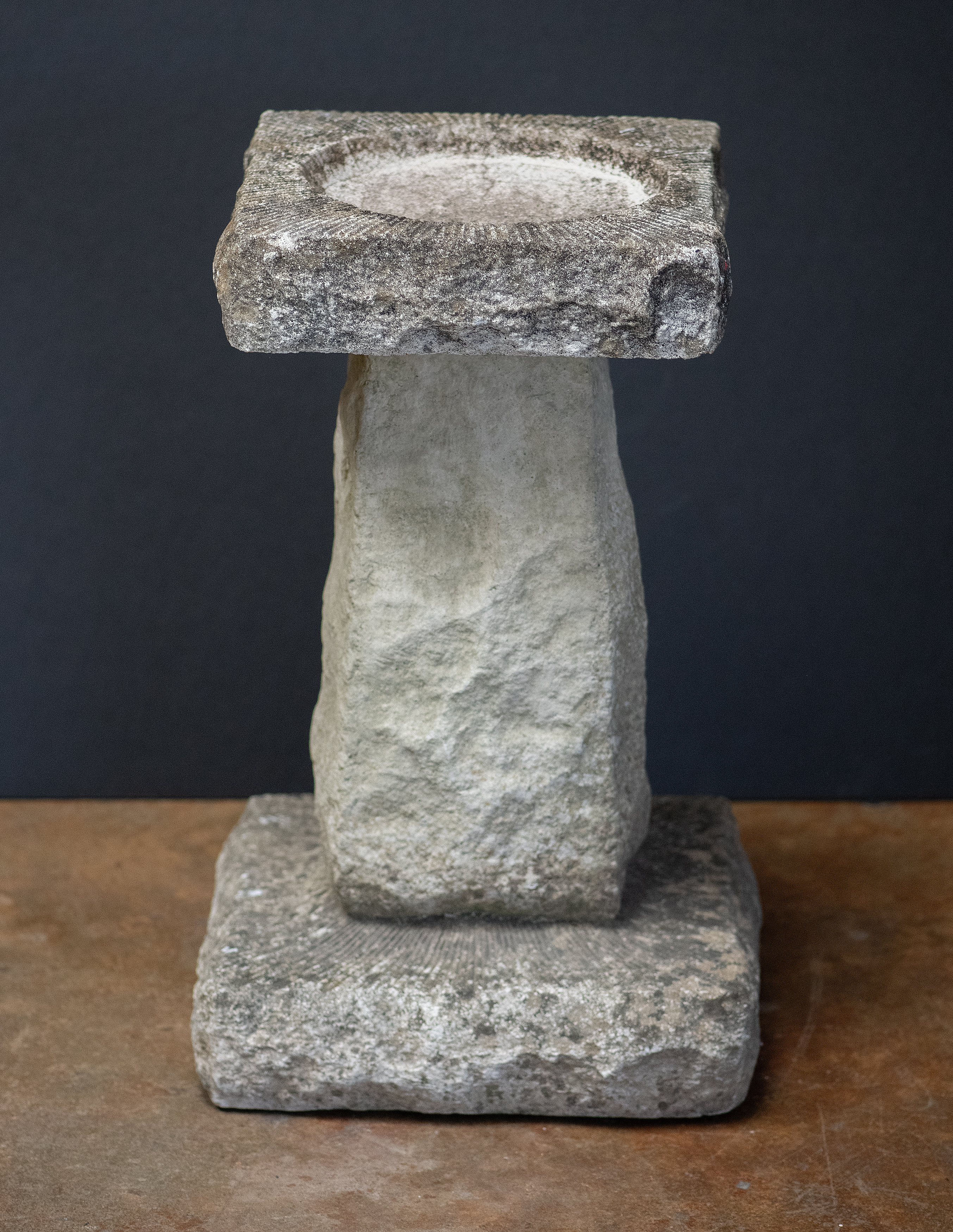 gg572_composition_stone_bird_bath_006