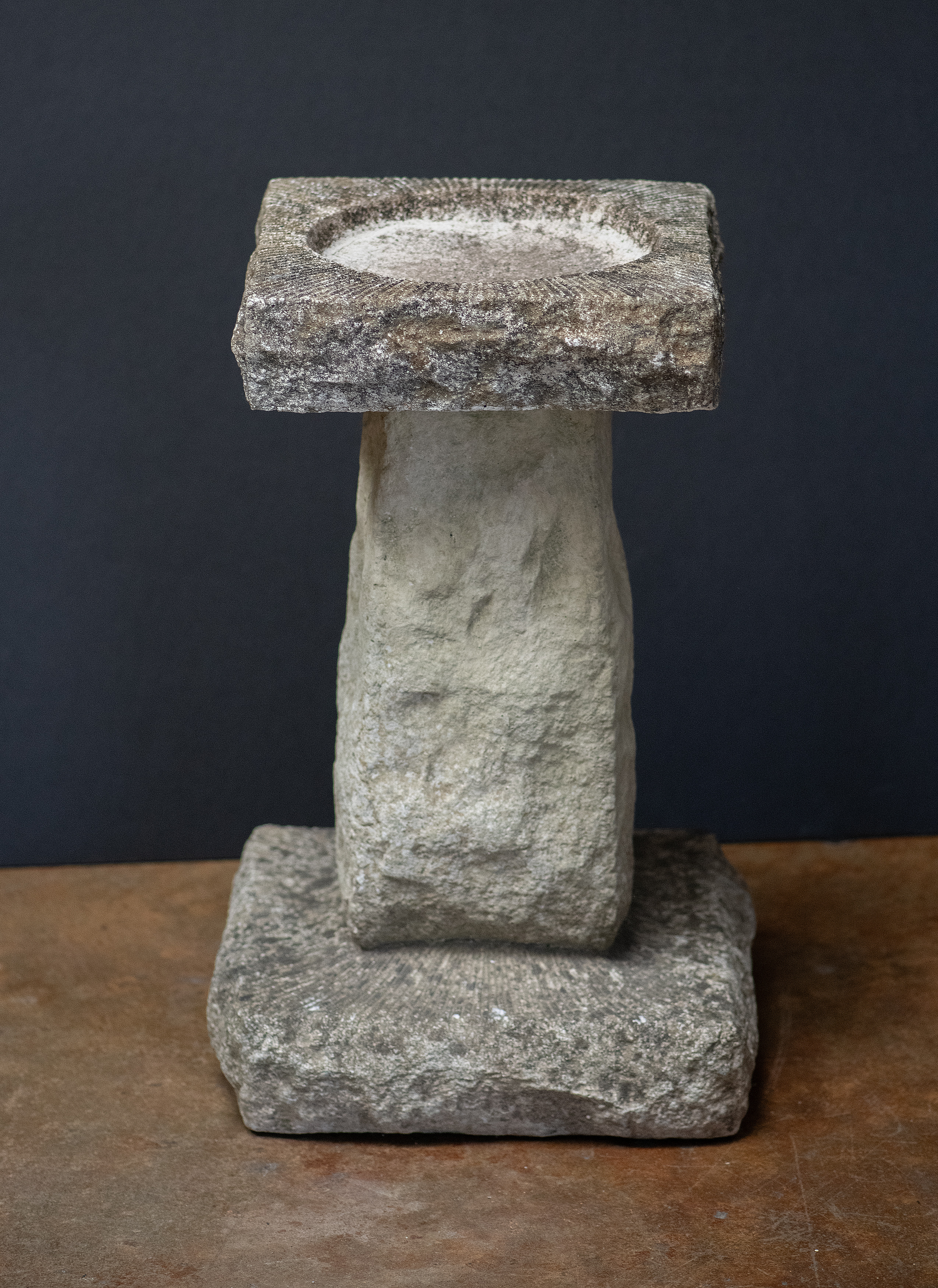 gg572_composition_stone_bird_bath_007