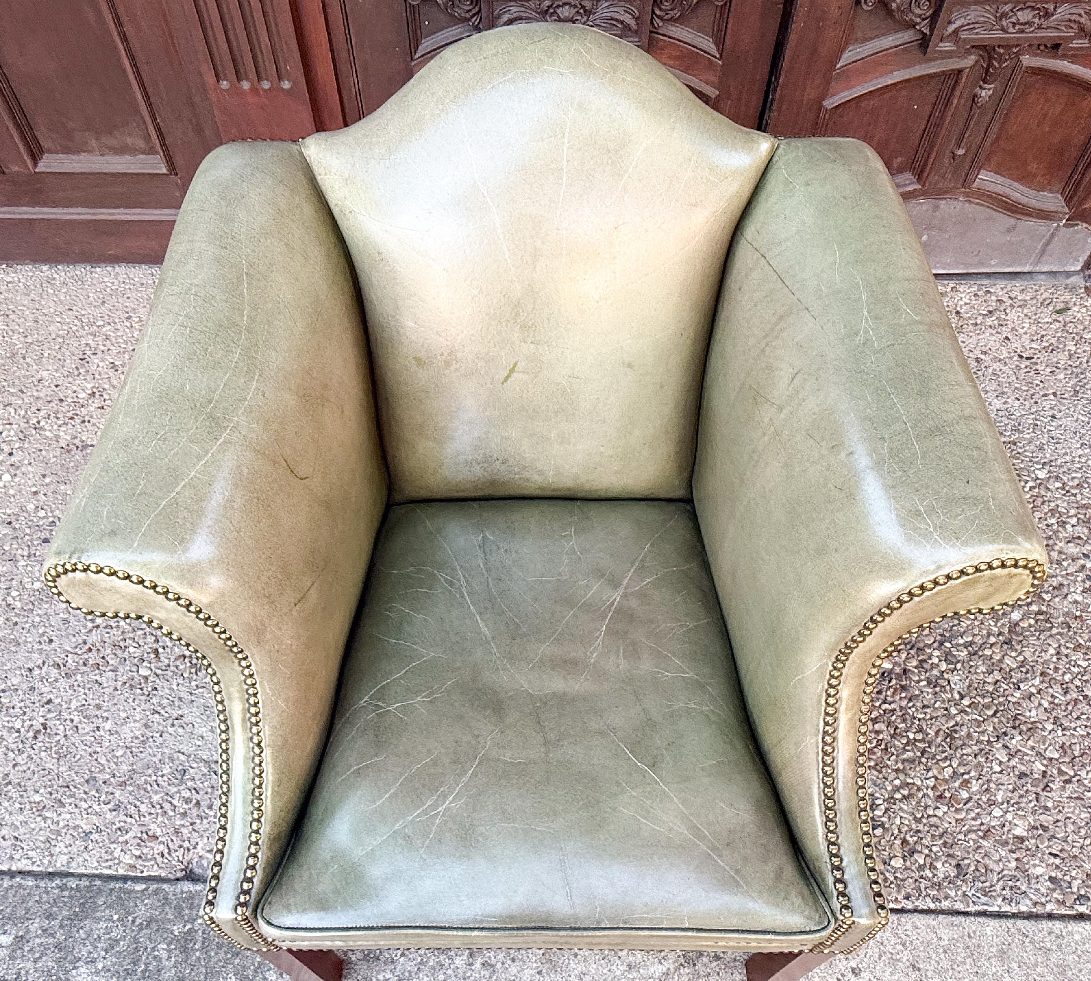gg575_green_leather_armchair_001