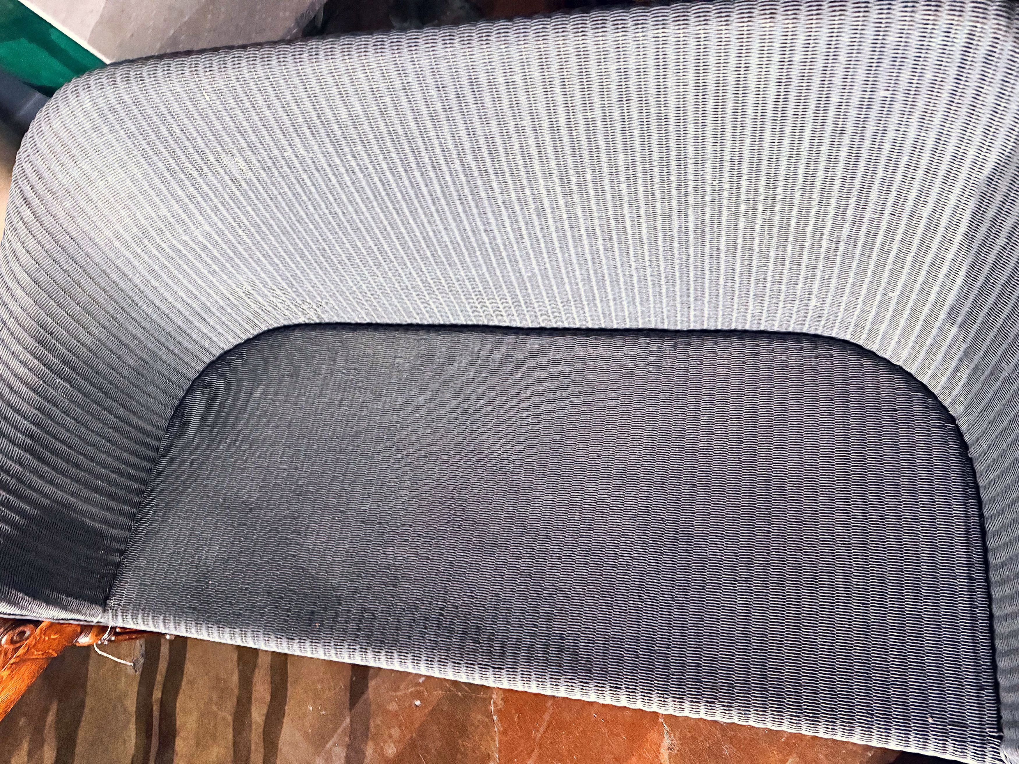 gg594_lloyd_loom_settee_1