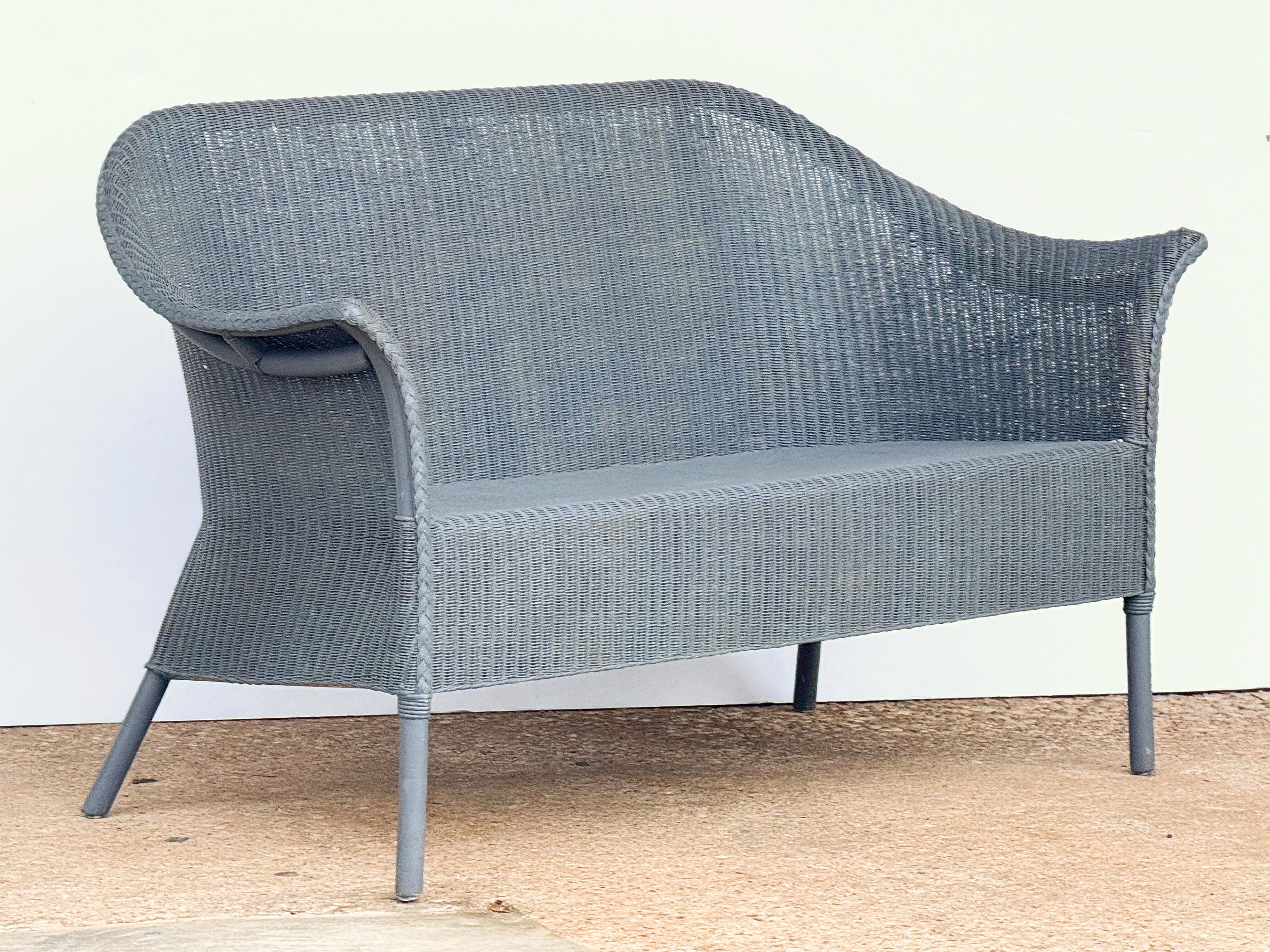 gg594_lloyd_loom_settee_2