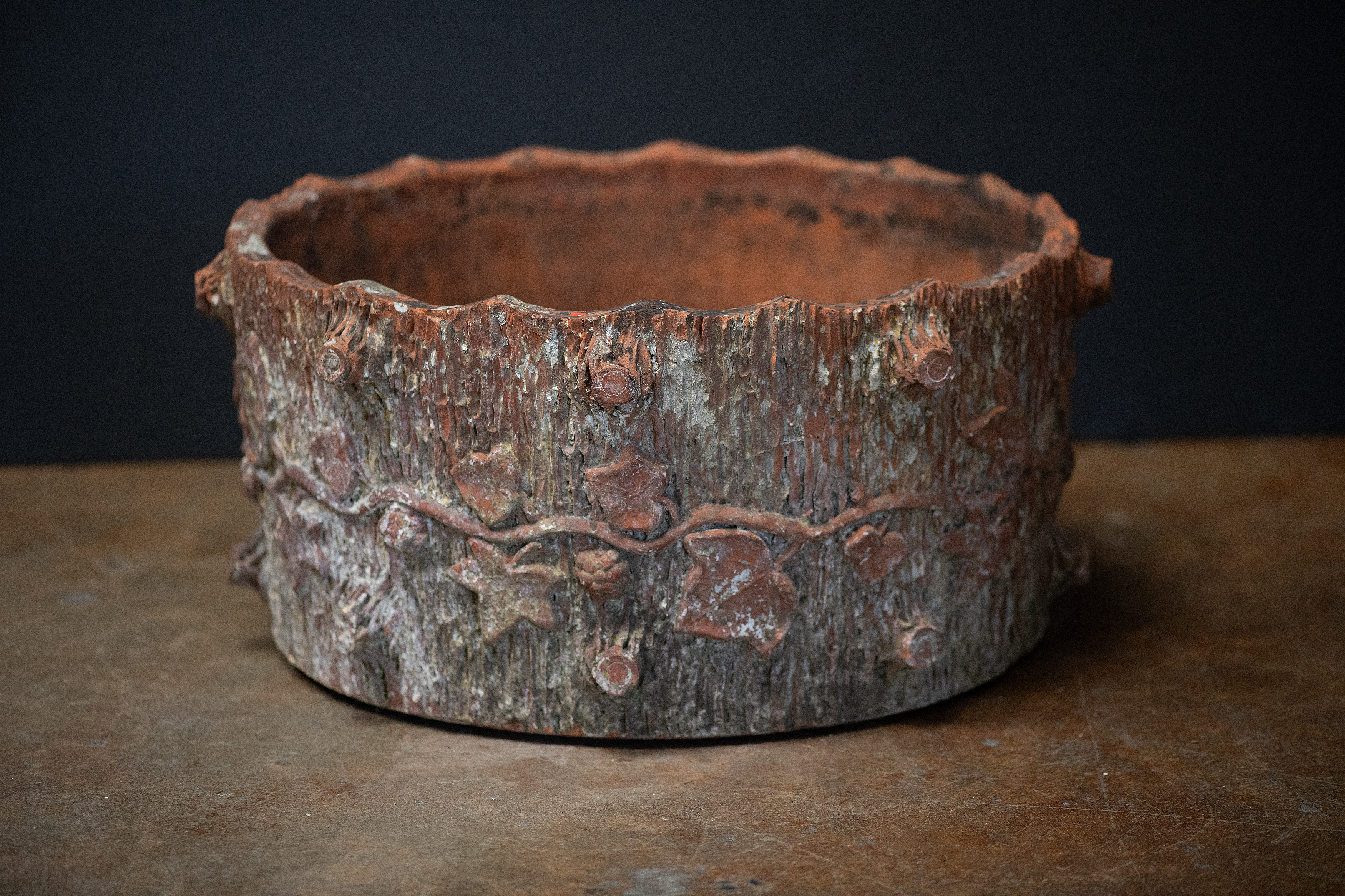 gg631_faux_bois_terra_cotta_planter_004