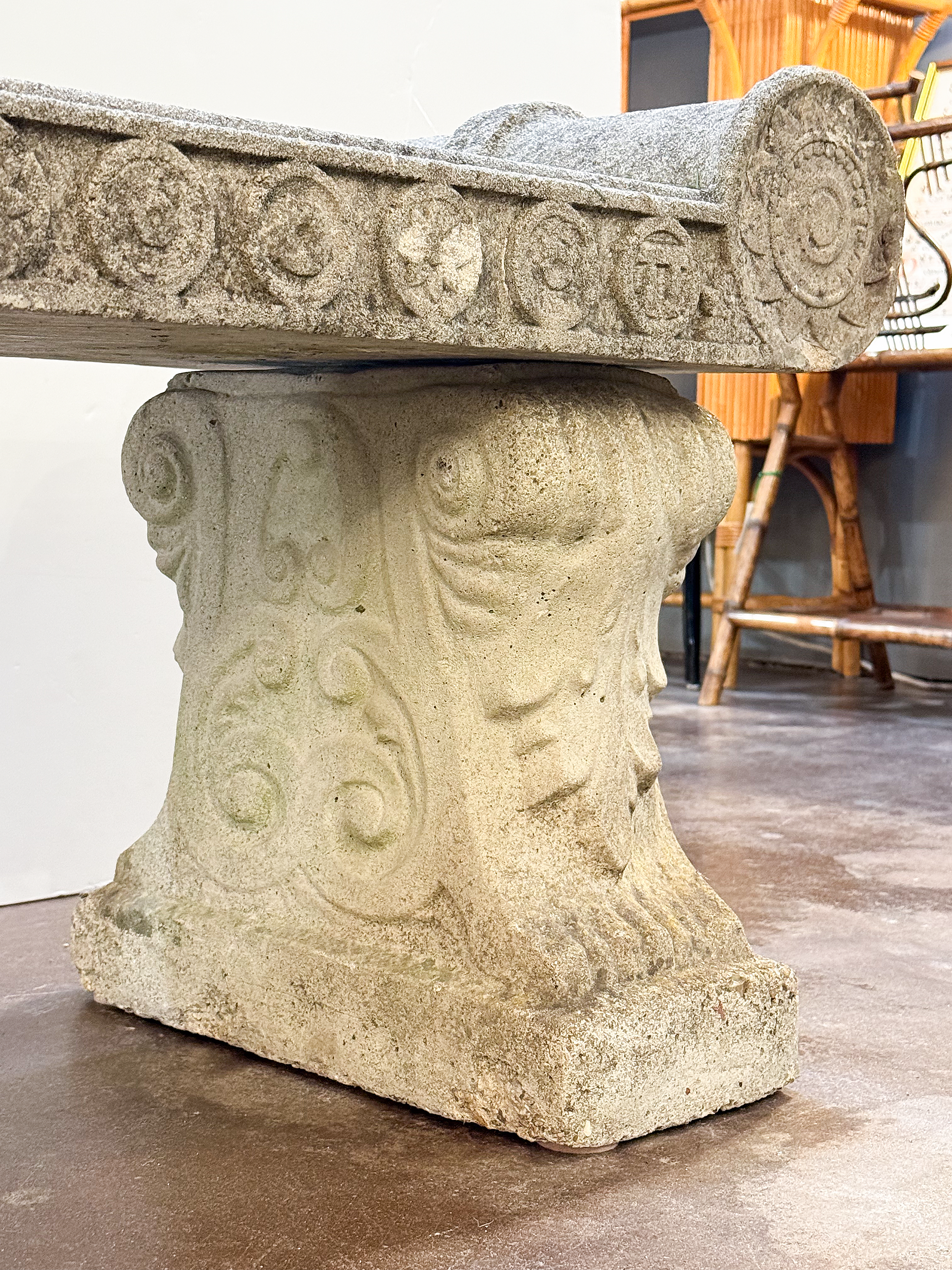 gg661_large_english_stone_bench_006