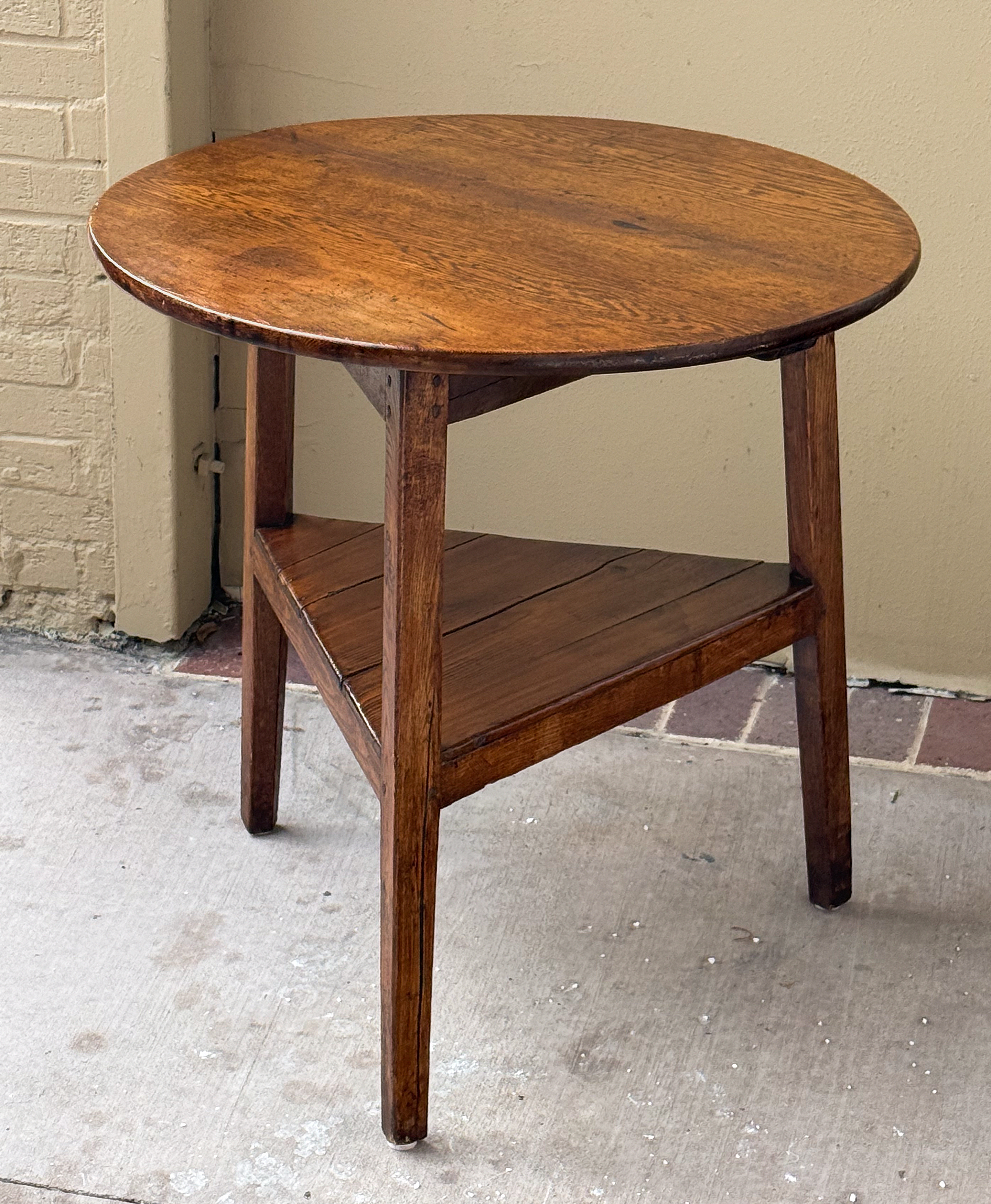 gg665_english_large_cricket_table_010